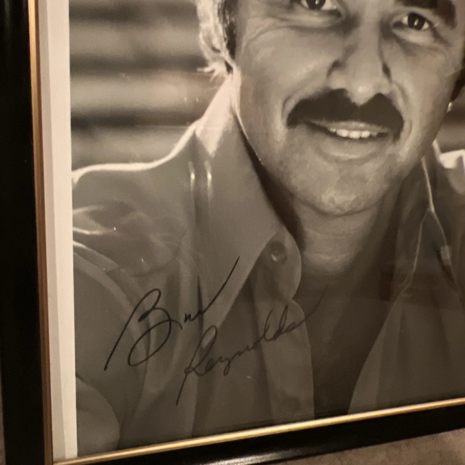 Burt Reynolds — Burt Reynolds 8x10 signed Photo autographed Picture, image 2