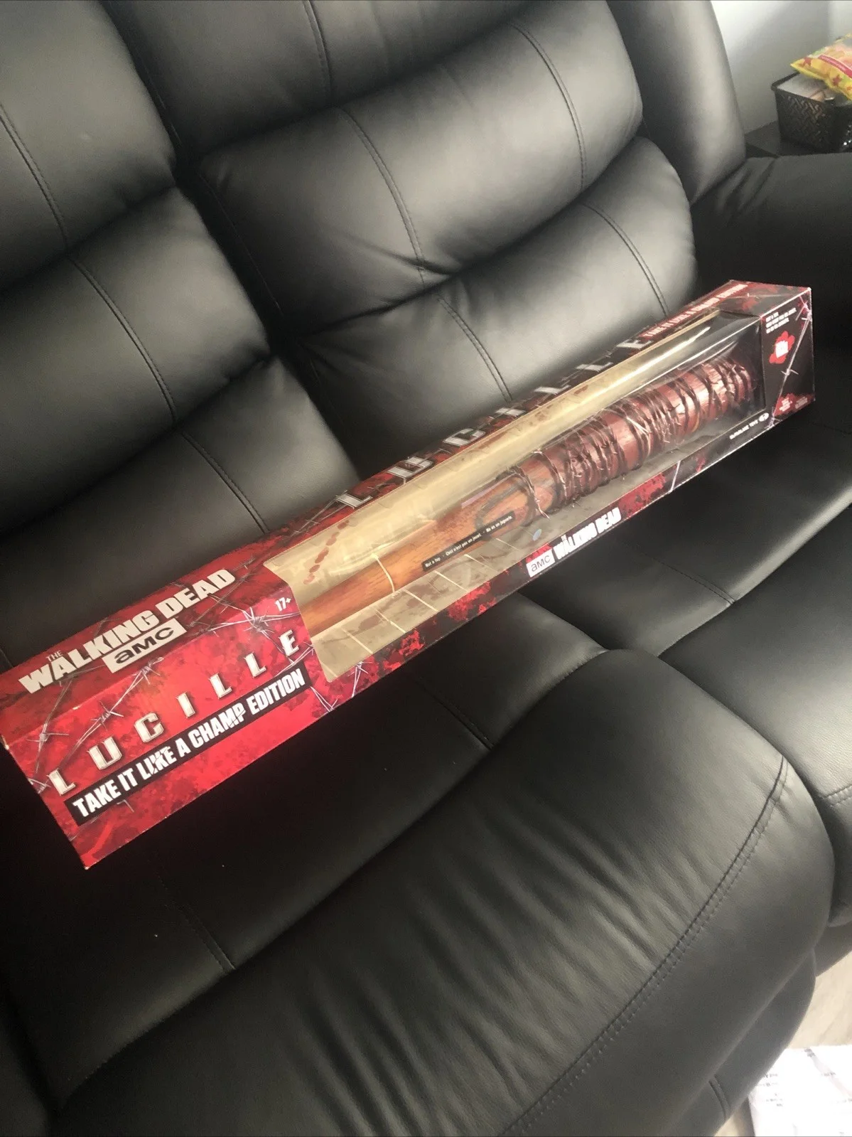 The Walking Dead: Lucille Take It Like A Champ Edition (McFarlane) Baseball Bat, image 3