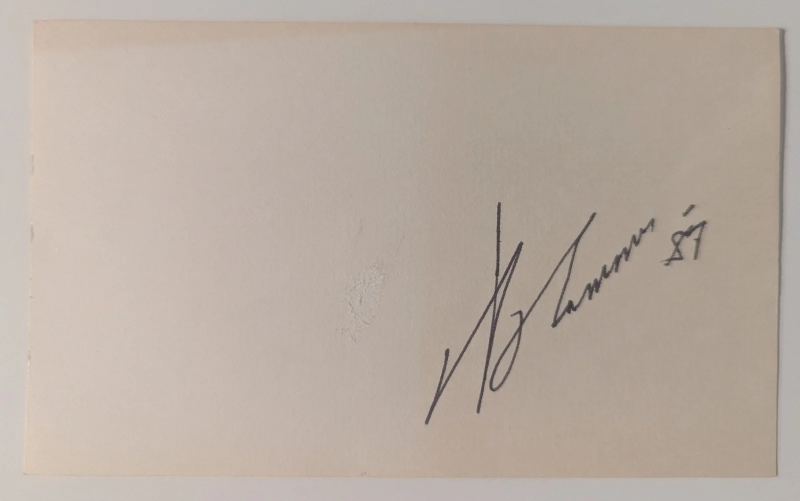 THE RAMONES - Joey Ramone & Johnny Ramone Autographed 3x5 Index cards (Lot of 2), изображение 2