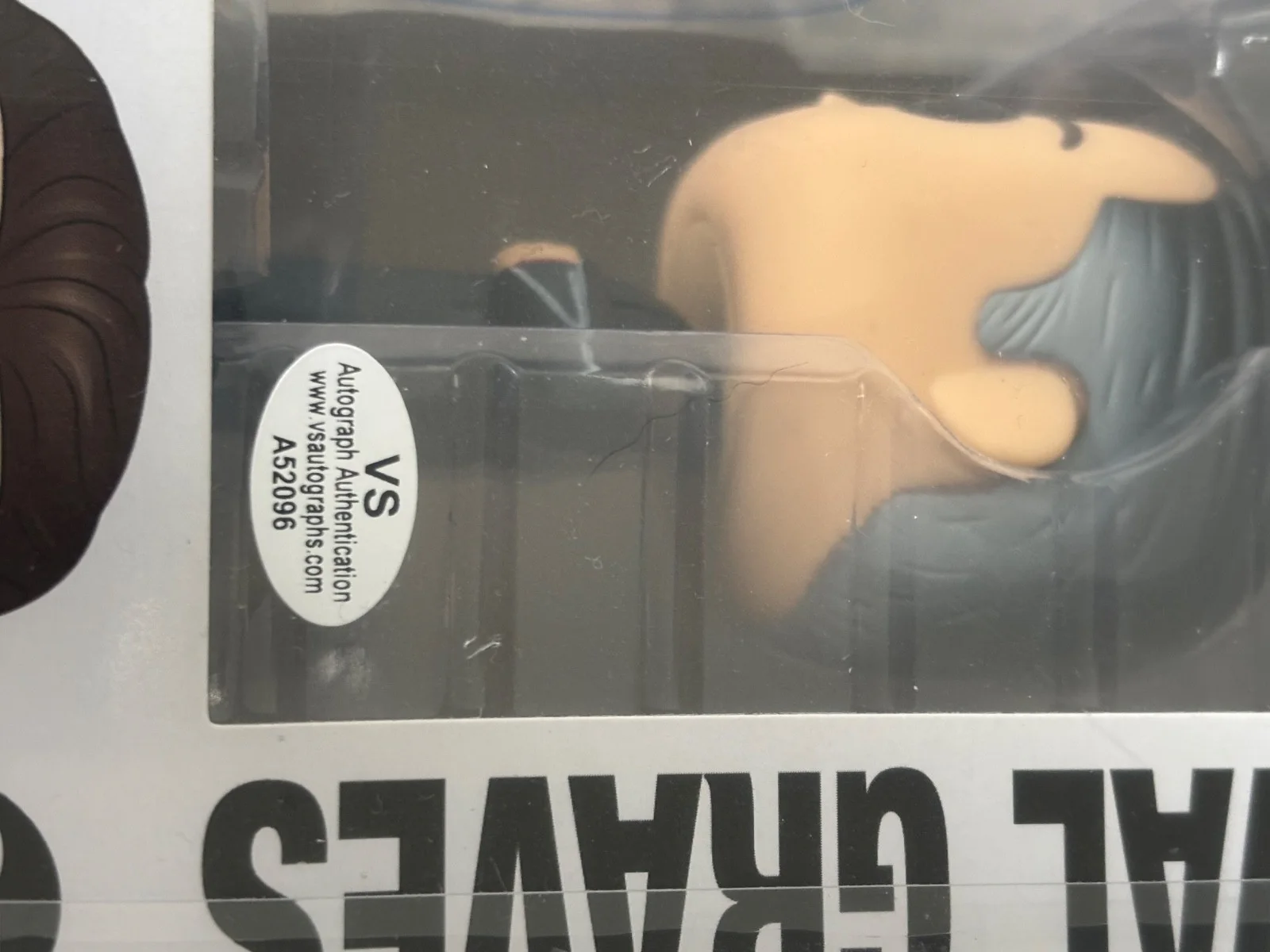 Colin Farrell — Colin Farrell - Percival Graves - Fantastic Beasts signed FUNKO w/ COA, изображение 3