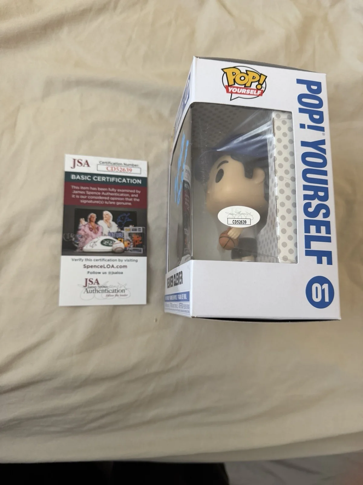 Jerry Mathers — Jerry Mathers Signed Custom Funko Pop “Beaver” Inscription JSA COA One Of A Kind, image 3