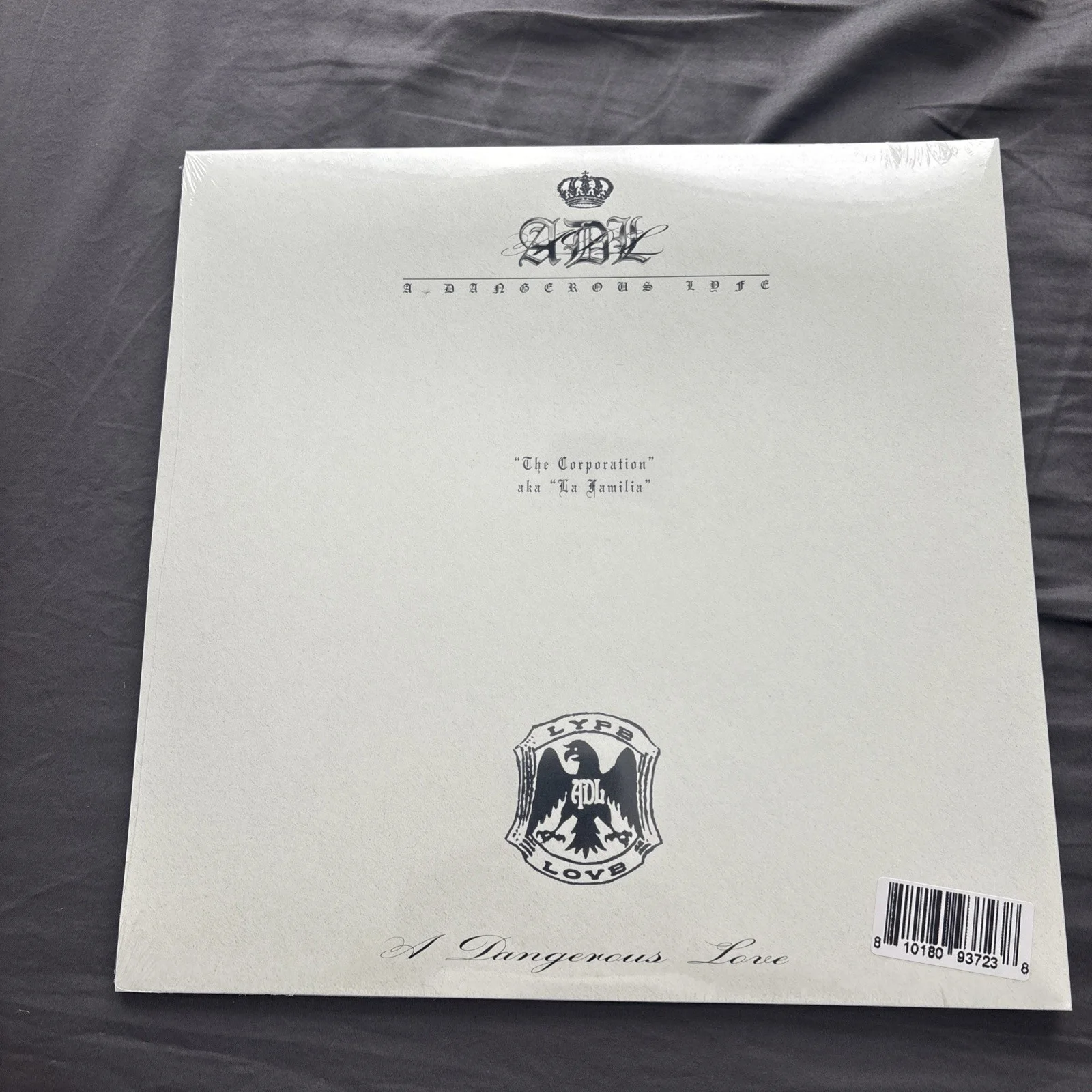 Yeat Limited edition A Dangerios Life signed lenticular vinyl, image 2