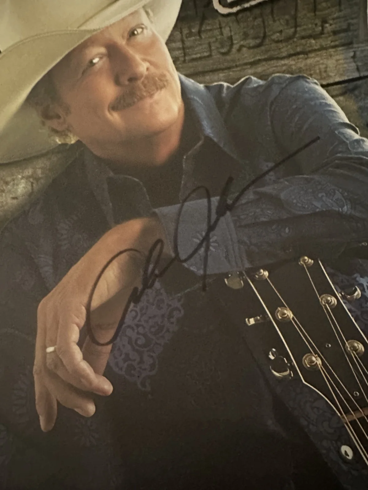 Alan Jackson Rare Signed Limited Edition VIP Honky Tonk Highway Tour 2018 14x22, image 2
