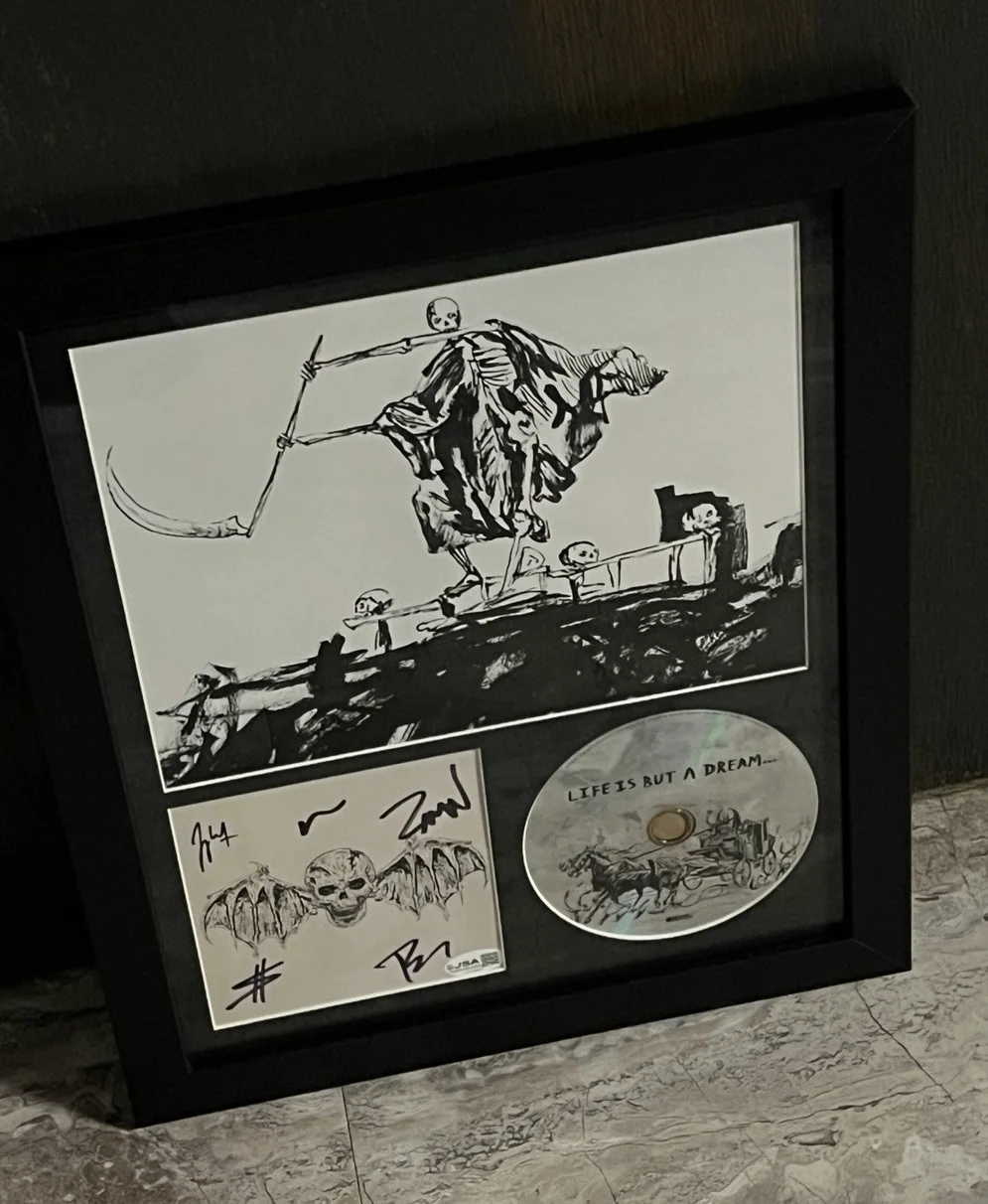 Avenged Sevenfold Signed Life Is But A Dream CD 11x14 Framed JSA CERTIFIED RARE, изображение 2