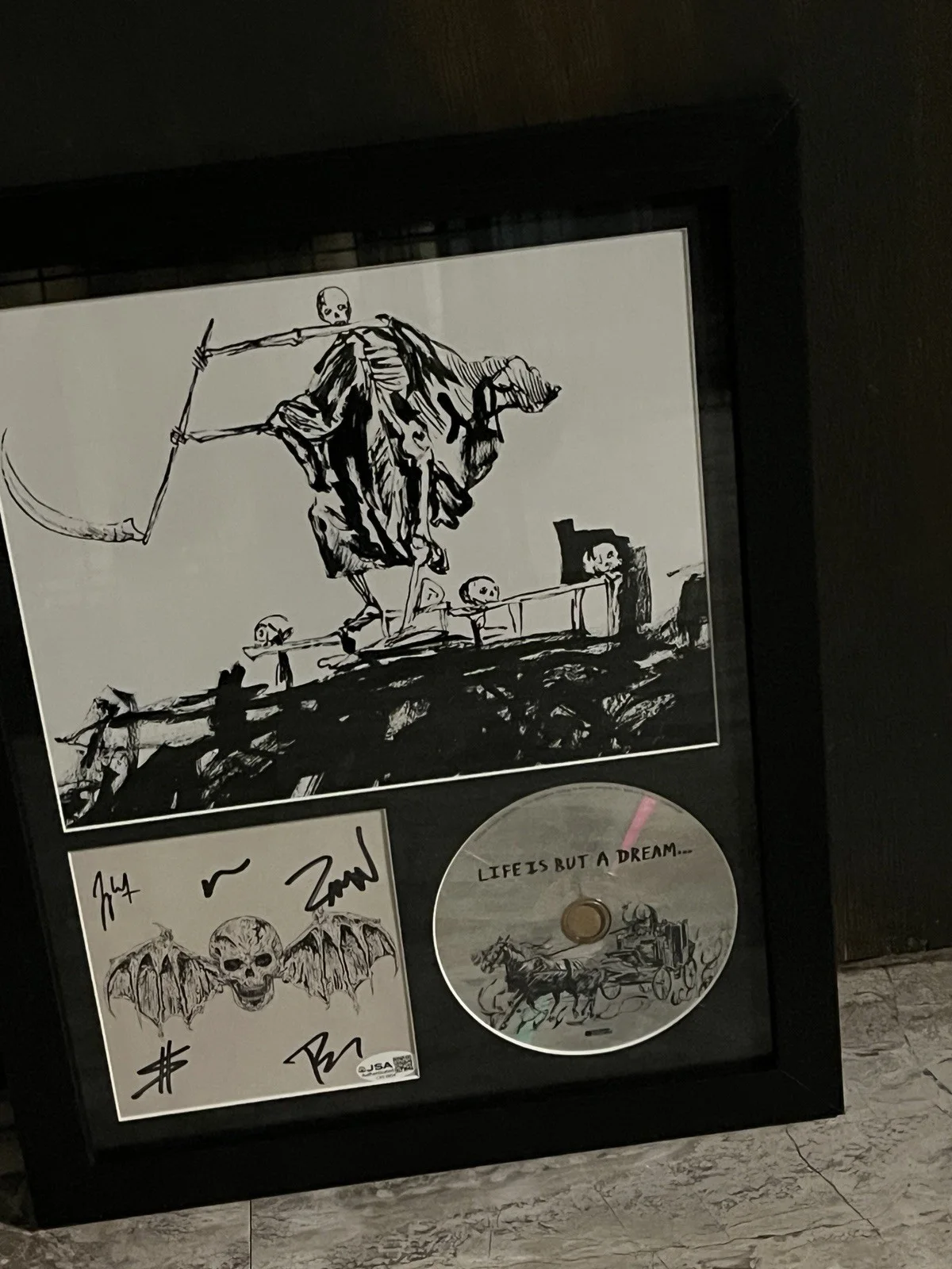 Avenged Sevenfold Signed Life Is But A Dream CD 11x14 Framed JSA CERTIFIED RARE, изображение 4