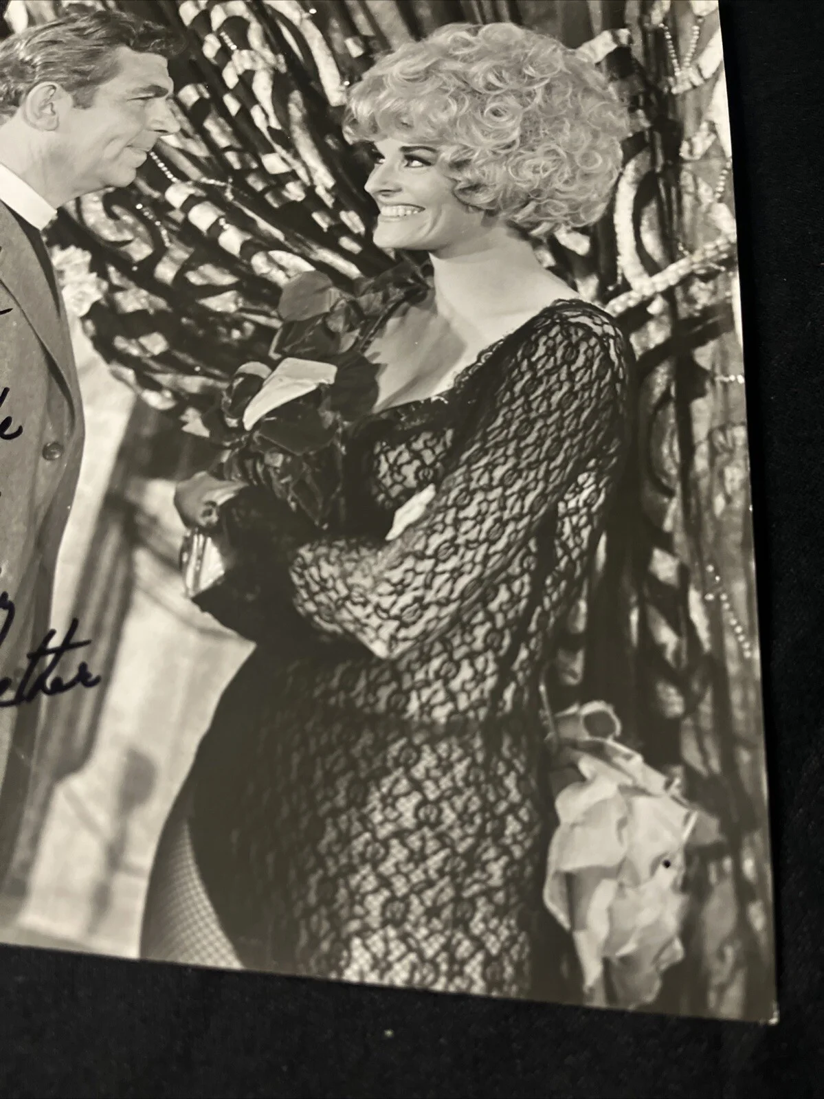 Lee Meriwether — LEE MERIWETHER Signed Autographed An Angel In My Pocket Photo Rare!, изображение 2