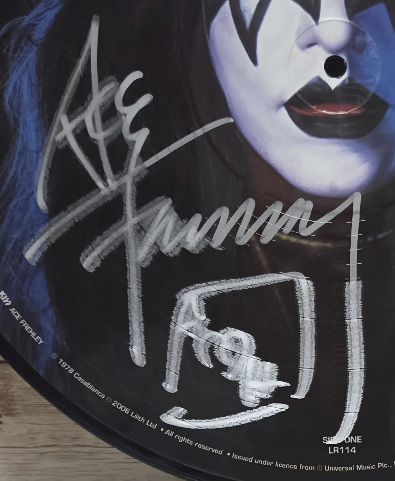 Ace Frehley - Autographed KISS 1978 Solo Album Picture Disc - Signed - Deceased, изображение 3