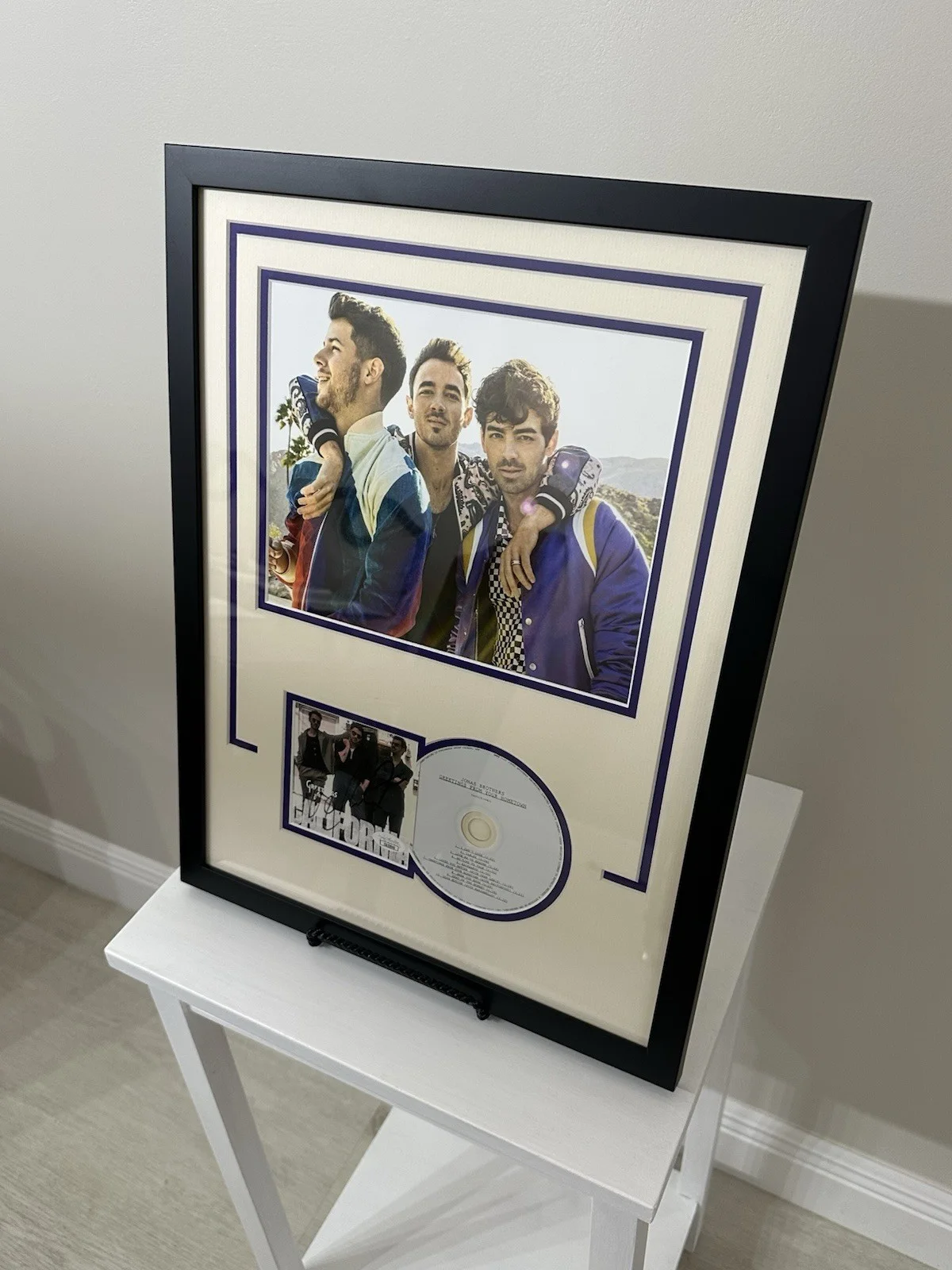 Jonas Brothers CA - Signed / Autographed CD Piece Framed w/ 8x10 Photo JSA COA, изображение 3