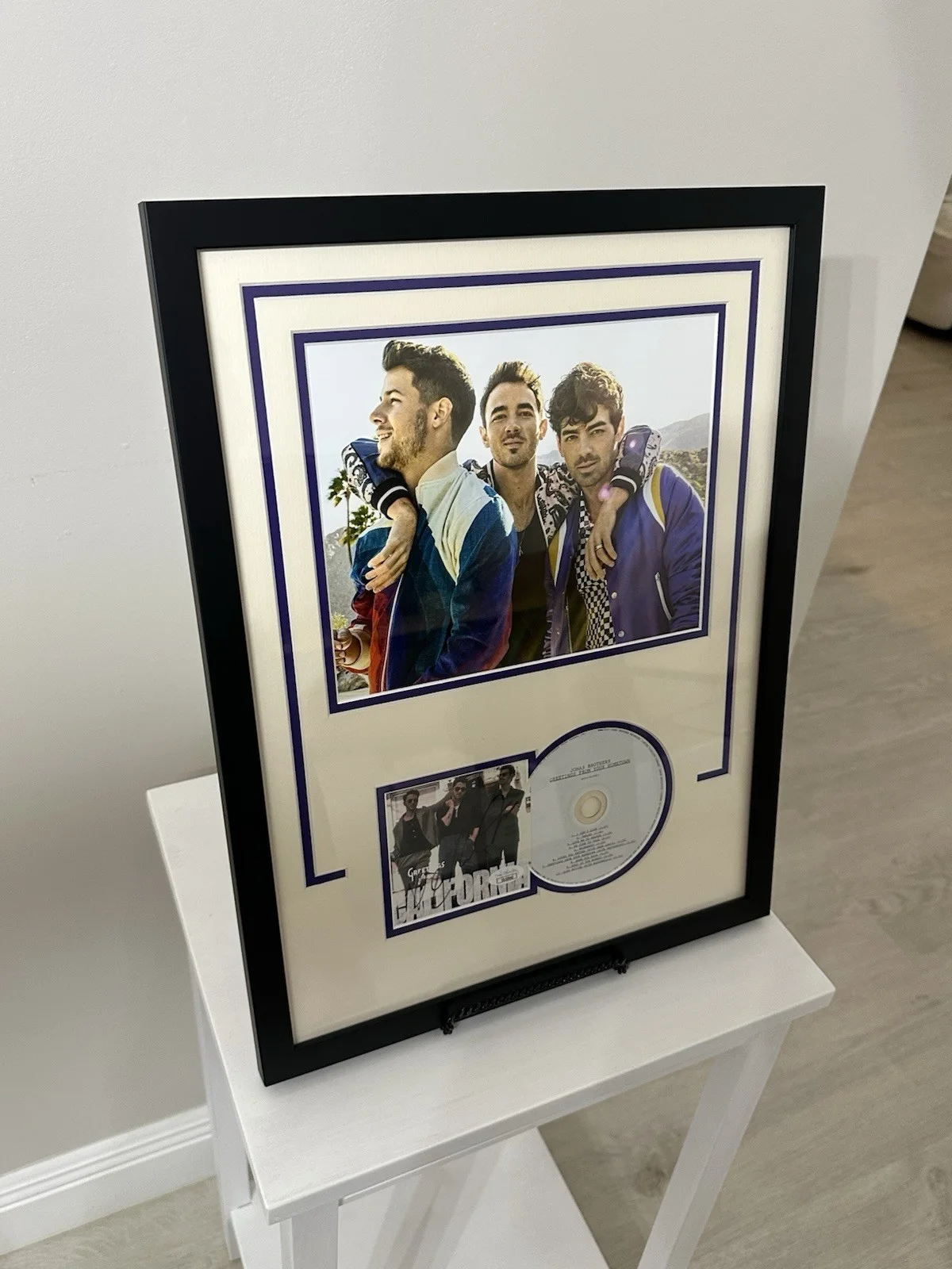 Jonas Brothers CA - Signed / Autographed CD Piece Framed w/ 8x10 Photo JSA COA, изображение 4