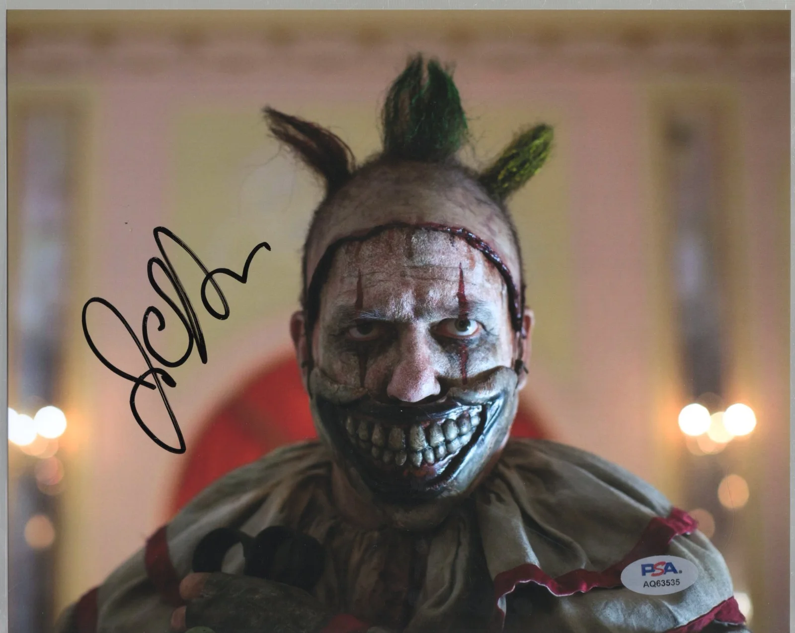 John Carroll Lynch — John Carroll Lynch Twisty AHS Signed 8x10 Photo PSA DNA Authentic Autograph *35