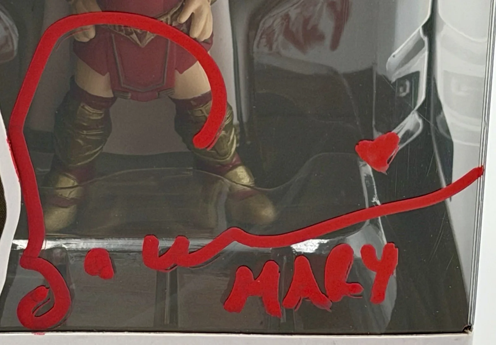 Grace Caroline Currey — Grace Caroline Currey Signed Mary Funko Pop Shazam! #1280 HA COA w/protector, изображение 2