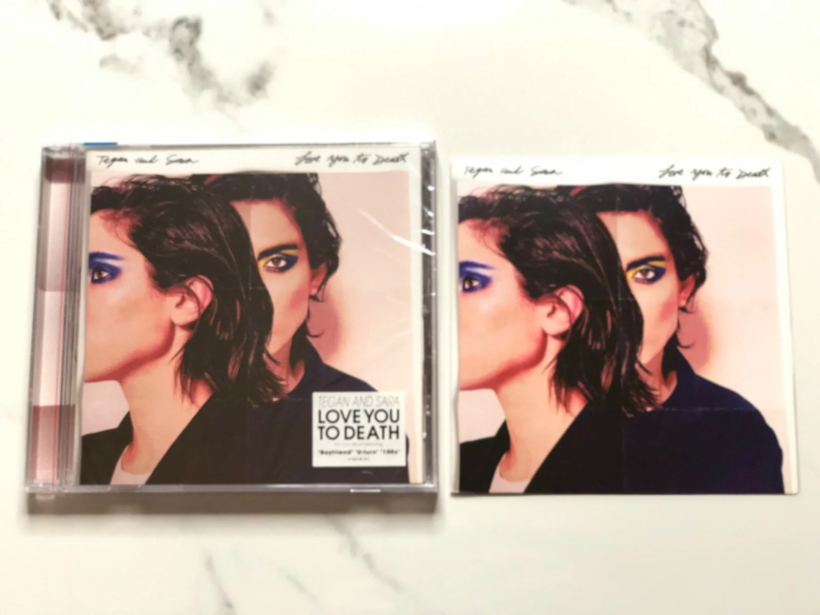 NEW Signed / Autographed Tegan And Sara “Love You To Death“ Booklet + NEW CD, изображение 2
