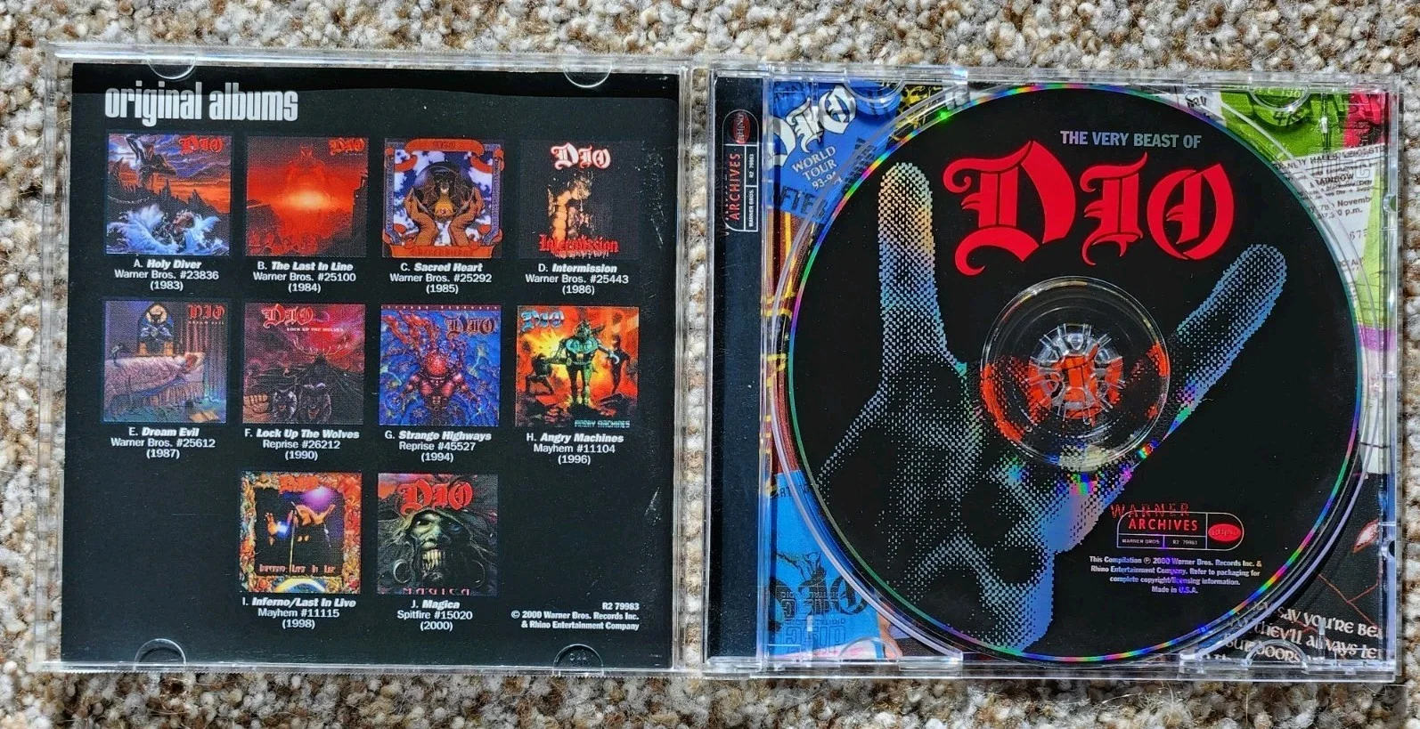 Ronnie James Dio Autographed Signed The Very Beast of Dio CD 🤘🔥, изображение 4