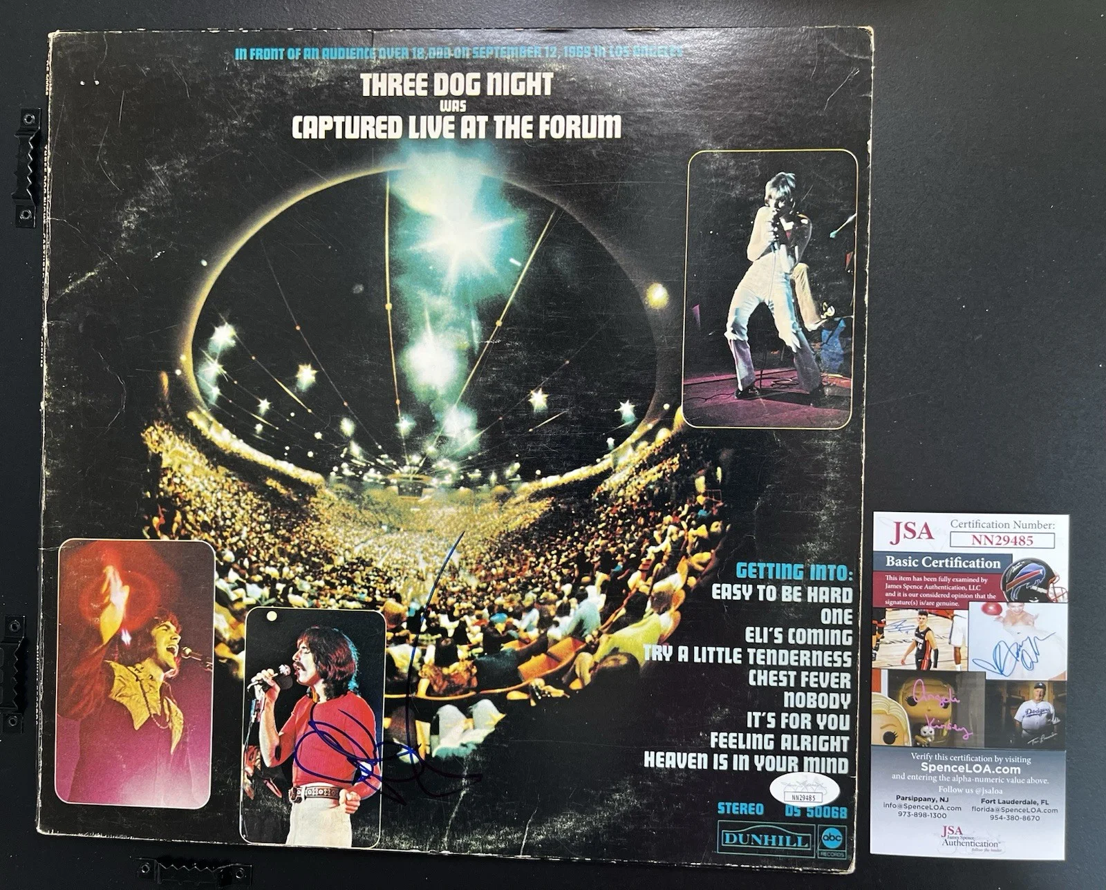 Three Dog Night Lp Autographed By Chuck Negron Lead Singer JSA Certified, изображение 2
