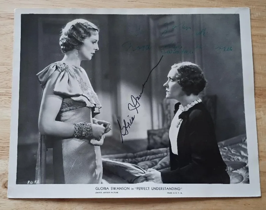 Gloria Swanson — GLORIA SWANSON Signed Photographs-Silent Film Star-SUNSET BOULEVARD-Set Of 2, изображение 3