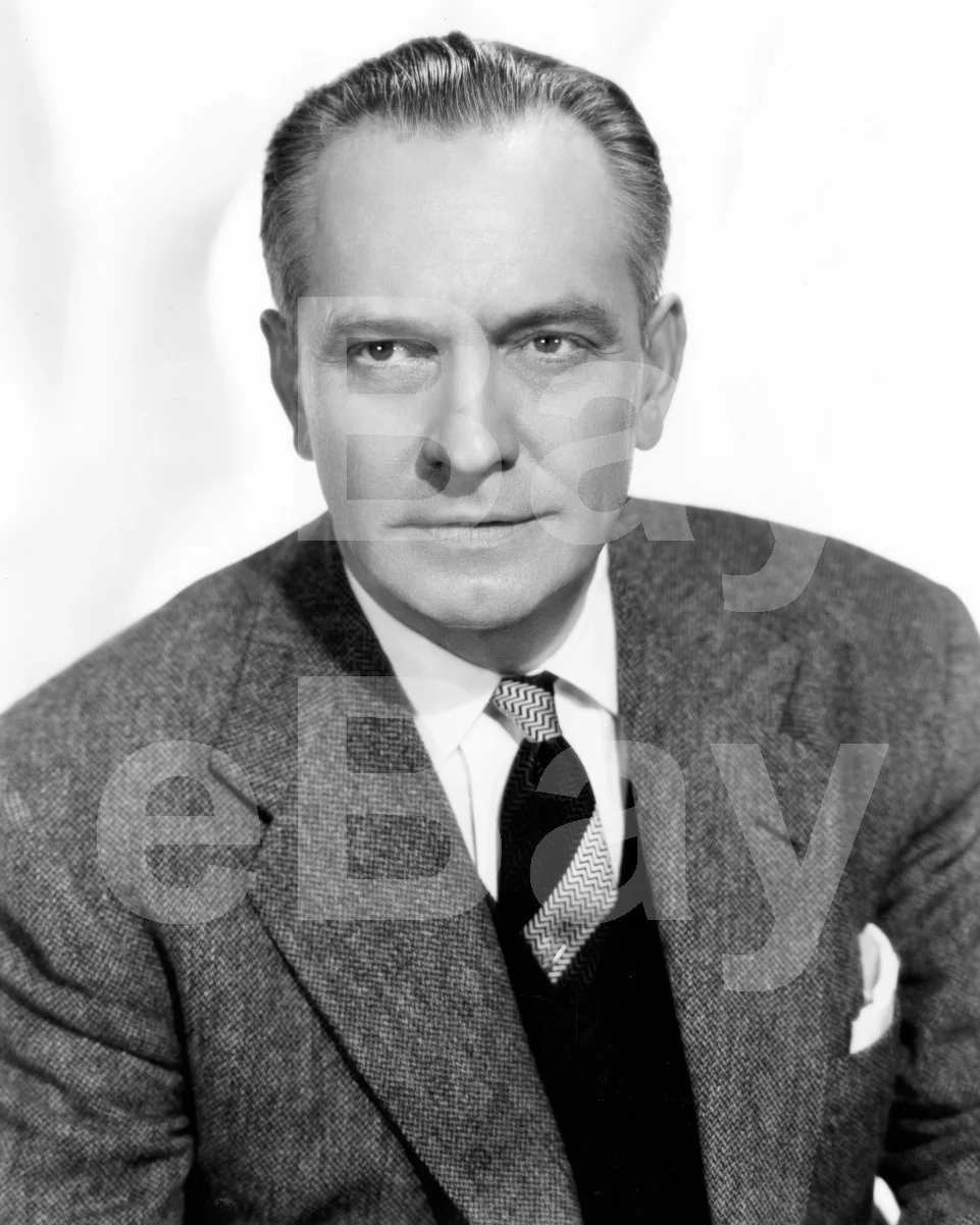 Fredric March 16x12 Photo Poster Print, image 4