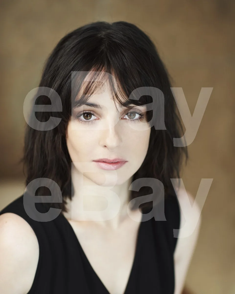 Laura Donelly 16x12 Photo Poster Print, изображение 4