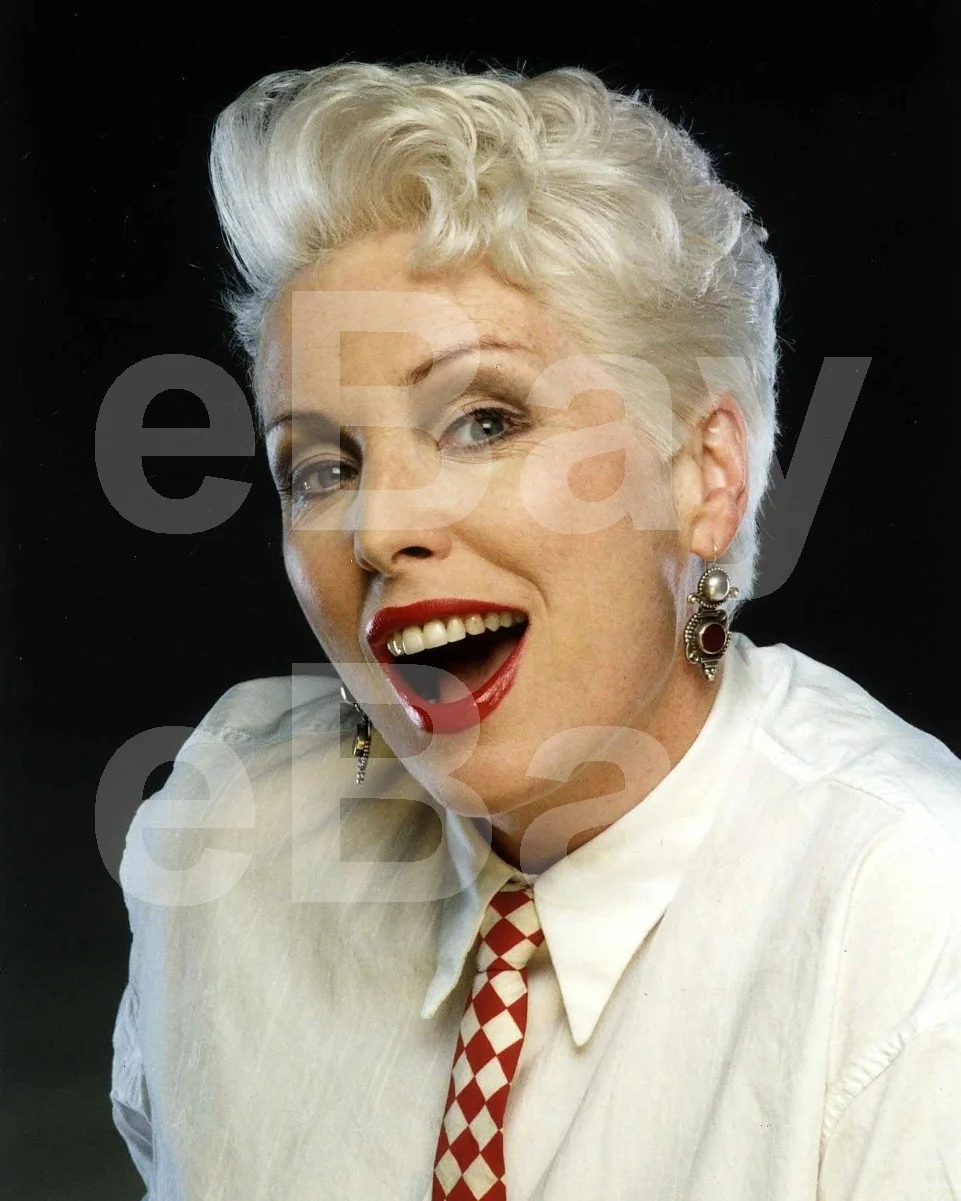 Margi Clarke 16x12 Photo Poster Print, изображение 4