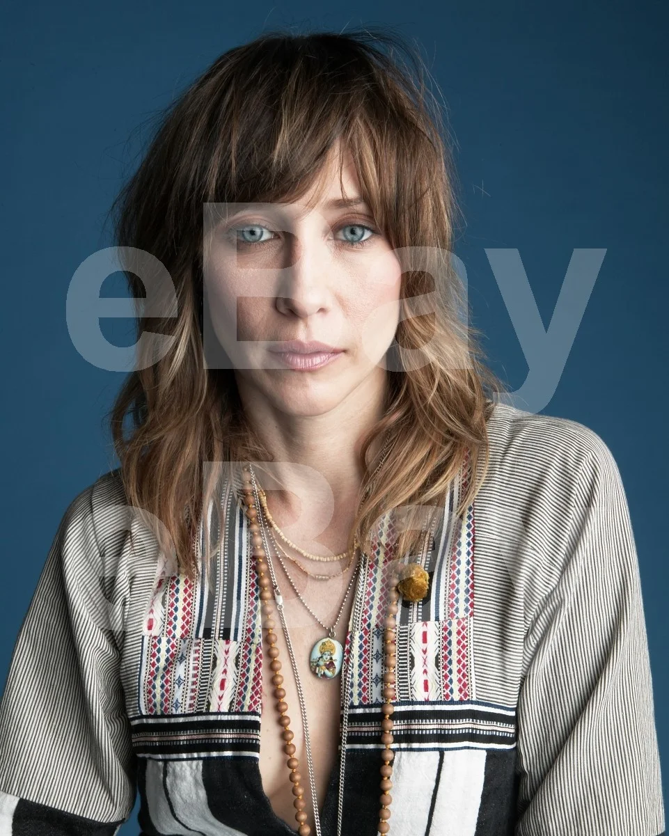 Vera Farmiga 16x12 Photo Poster Print, image 4