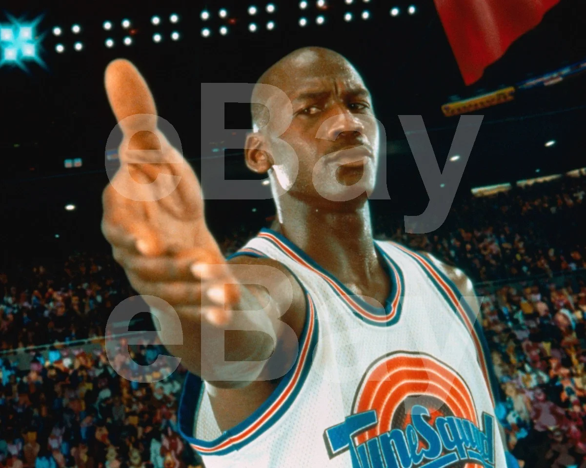 Space Jam (1996) Michael Jordan 16x12 Photo Poster Print, image 4