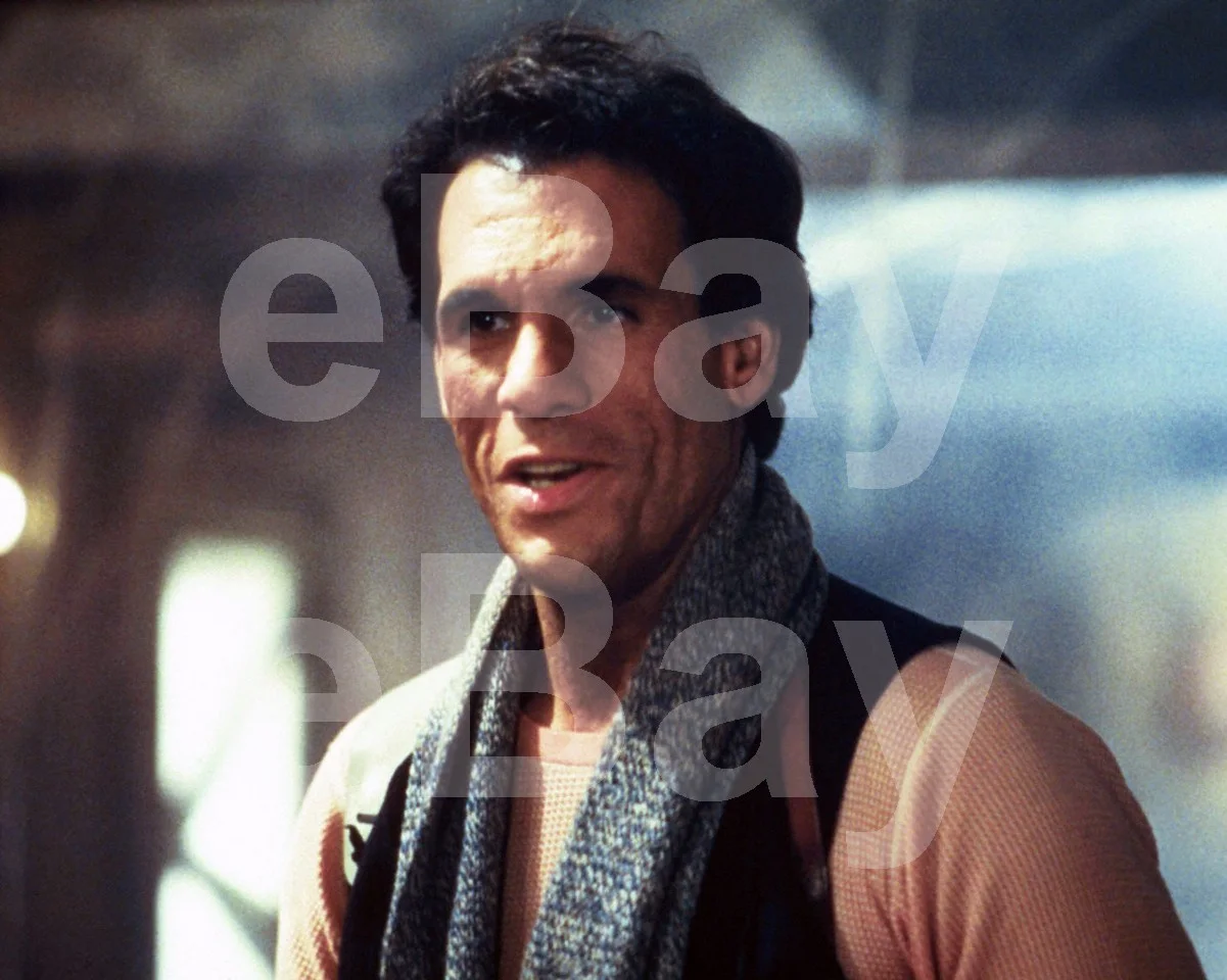 The Goonies (1985) Robert Davi 16x12 Photo Poster Print, image 4