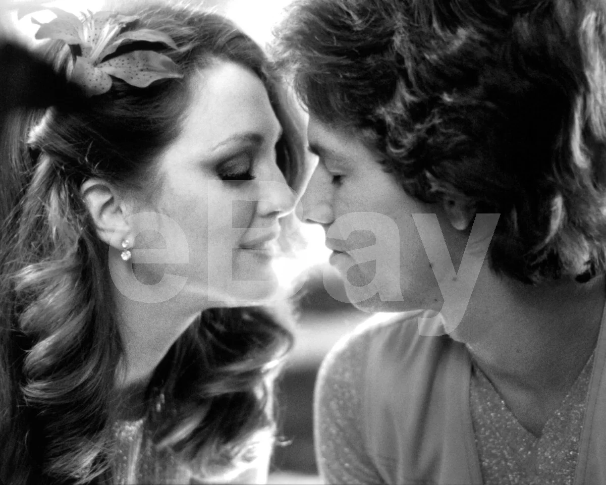 Boogie Nights (1997) Mark Wahlberg, Julianne Moore 16x12 Photo Poster, изображение 4