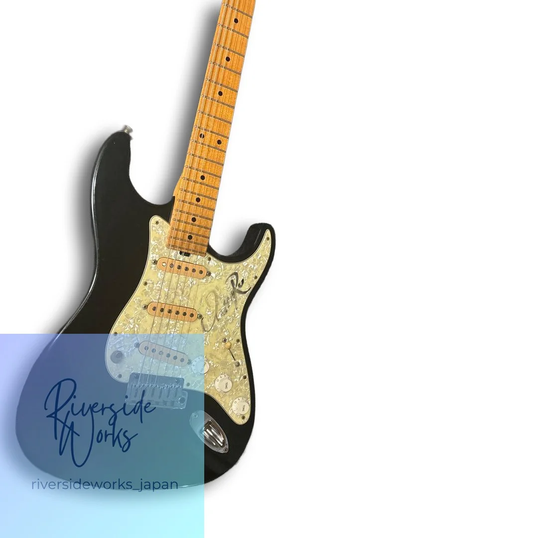Sadowsky Guitar Signed by Michiya Haruhata, image 2