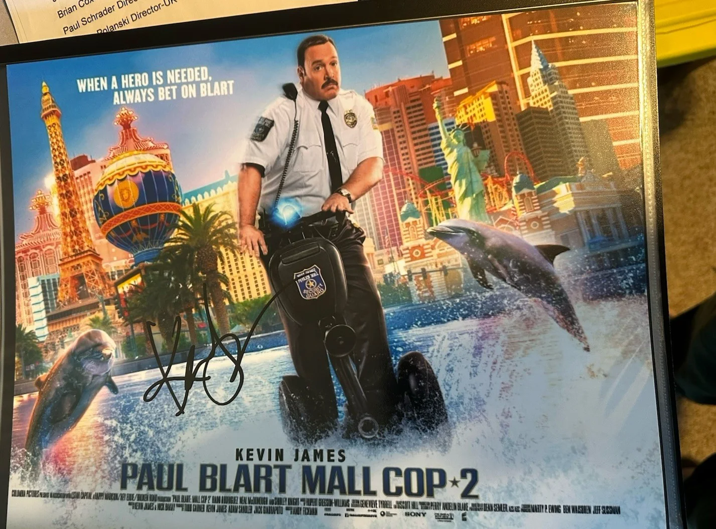 Kevin James — Kevin James Signed 11x14 Photo Autograph Signed Mall Cop! Paul Blart!