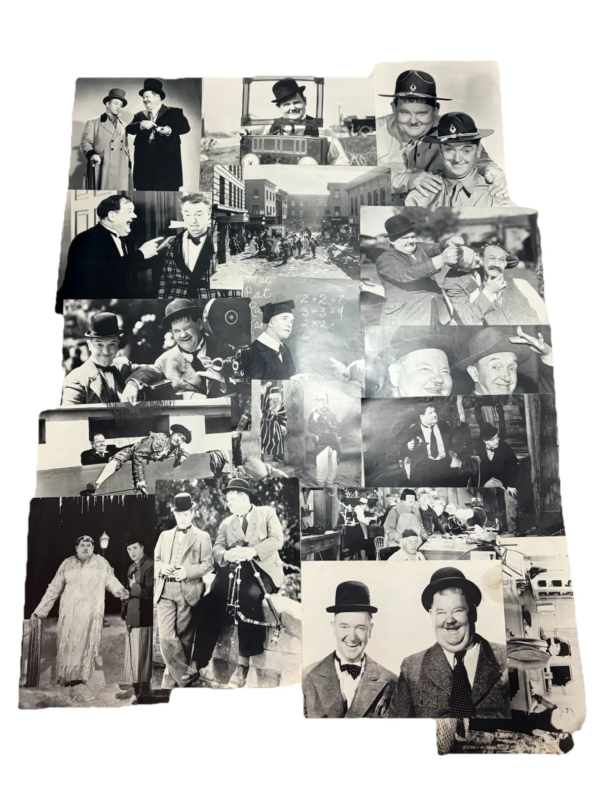 RARE 38 Vintage Laurel & Hardy B&W Photos Iconic Film Scenes & Portraits & Book, изображение 3