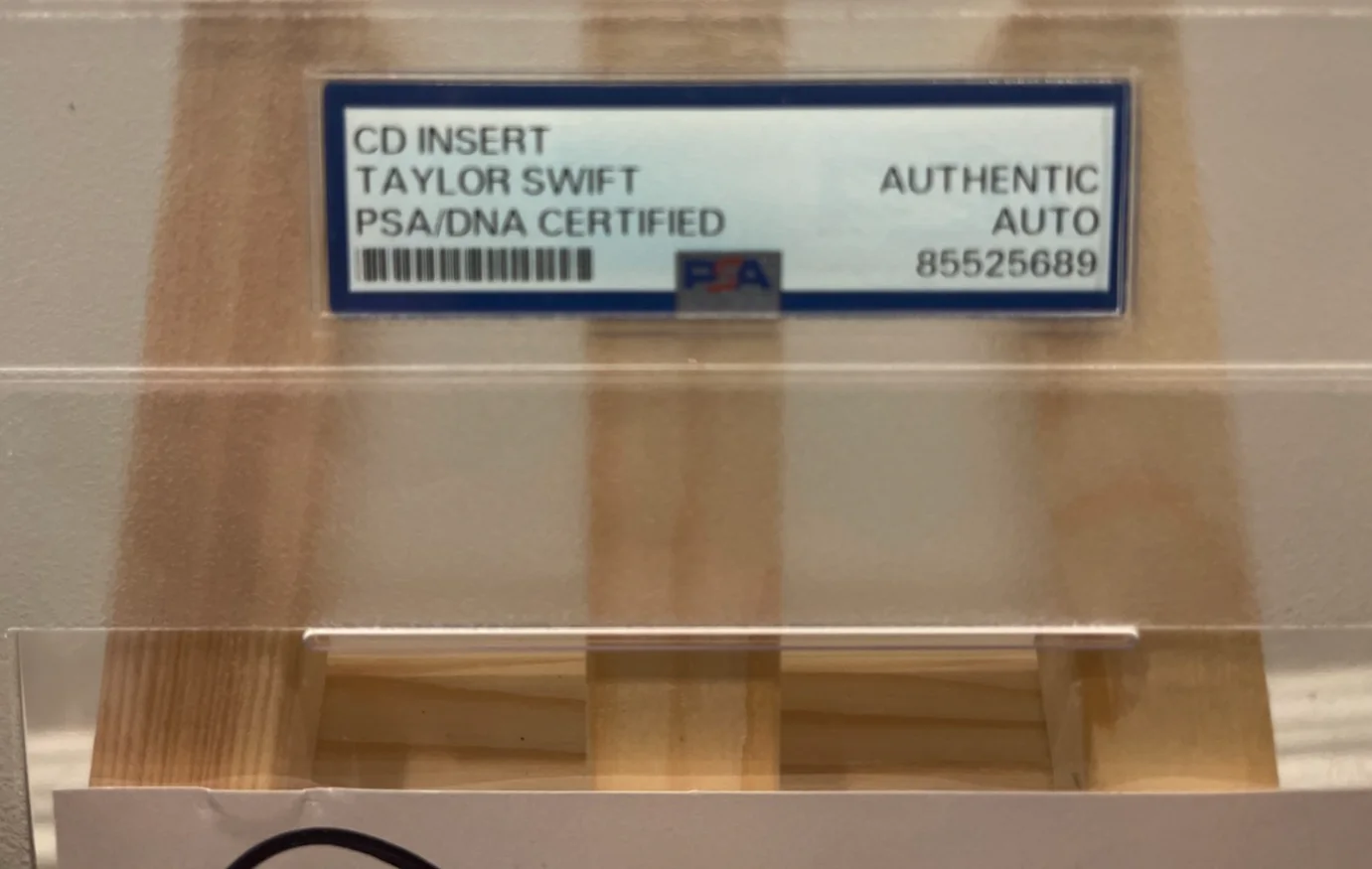 Taylor Swift Autographed CD Insert PSA DNA Certified Auto Slab Authentic, image 2