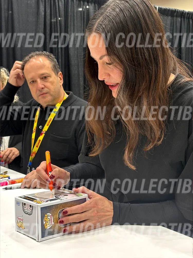 Liv Tyler — LIV TYLER SIGNED Arwen Funko POP! #1745 The Lord of The Rings - COA & PICTURE, изображение 3