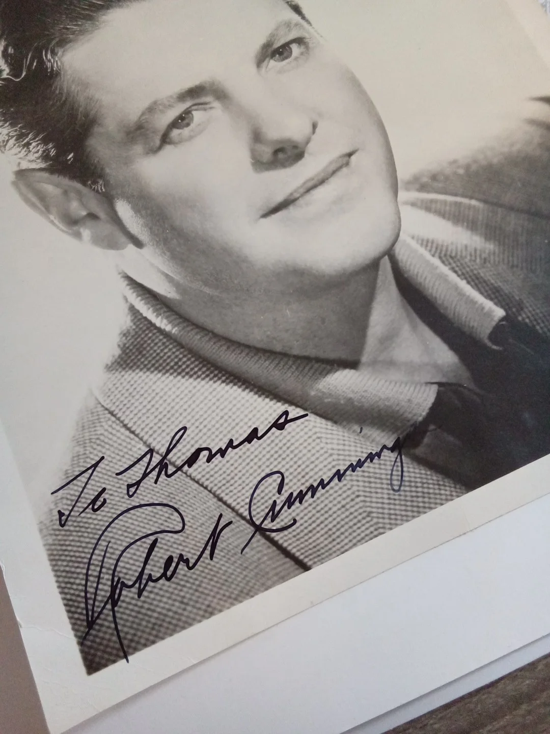 Robert Cummings — Robert Cummings Actor Saboteur Hitchcock Signed 8x10 Photo JSA, изображение 2