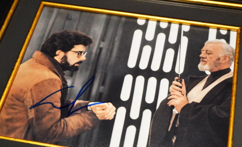 GEORGE LUCAS Signed Rare STAR WARS IV Screen-Used Prop DEATH STAR, COA Frame DVD, изображение 4