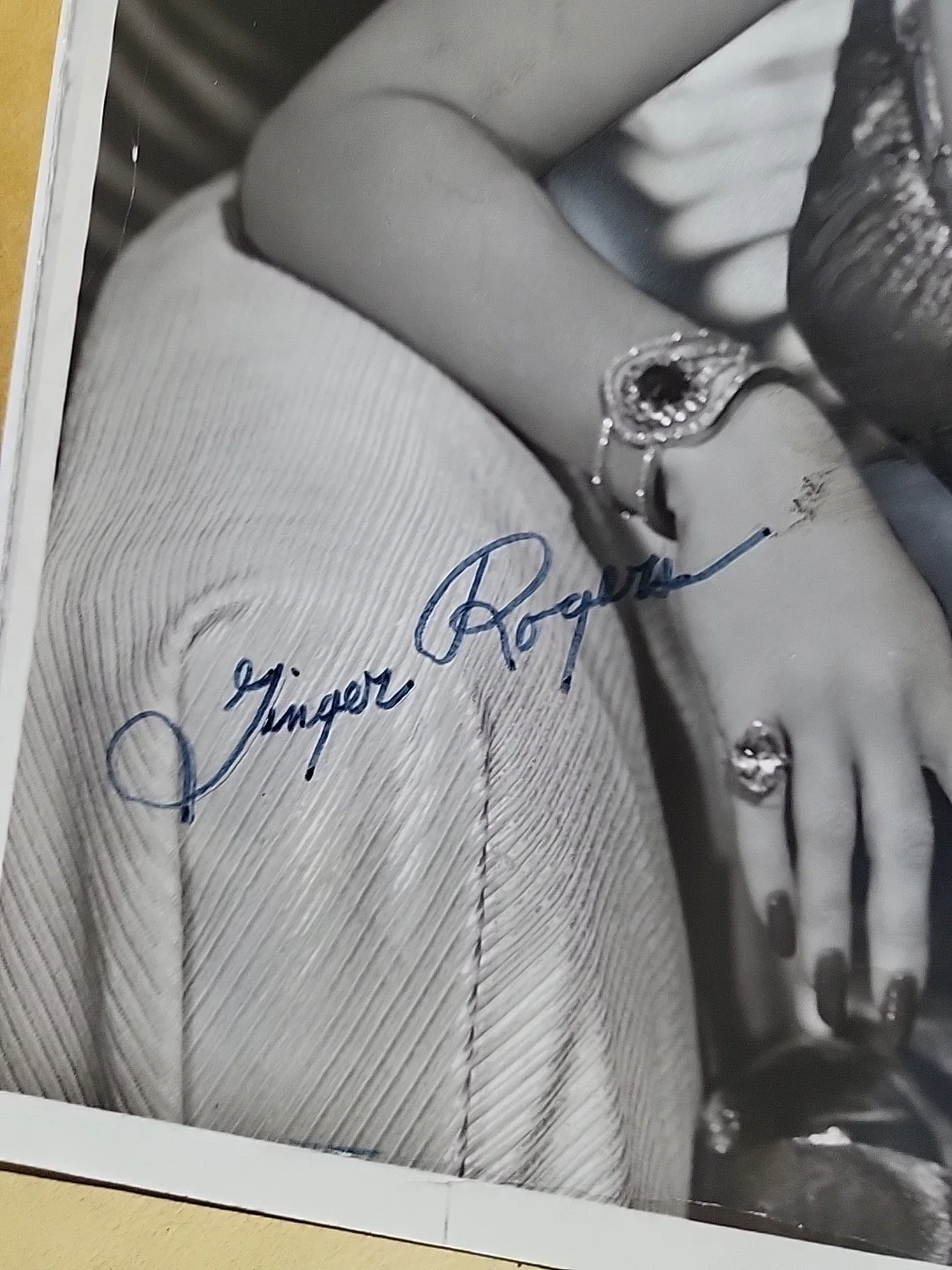 Fred Astaire, Ginger Rogers — Fred Astaire And Ginger Rogers Signed Movie Photos, изображение 3