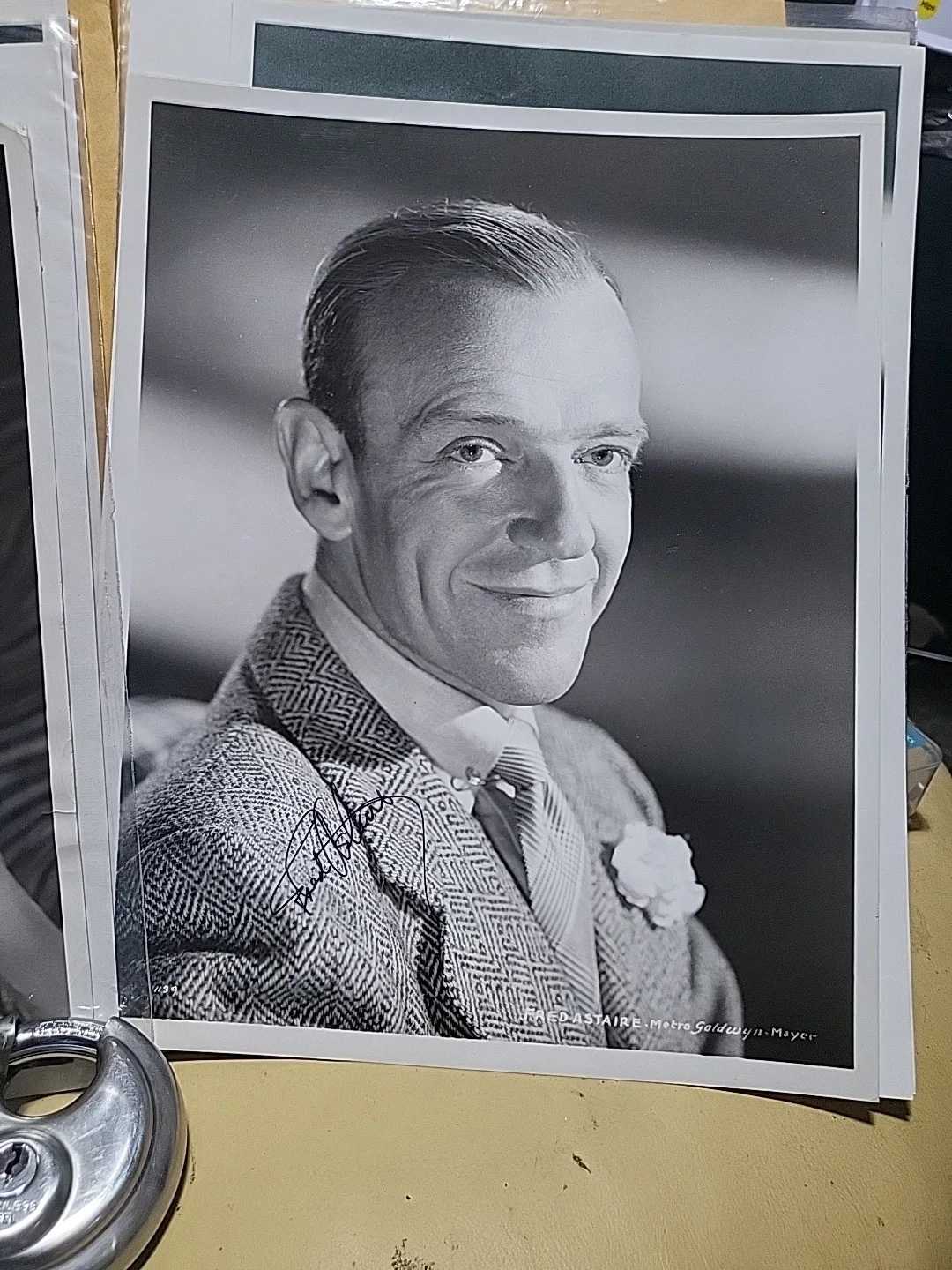 Fred Astaire, Ginger Rogers — Fred Astaire And Ginger Rogers Signed Movie Photos, изображение 4