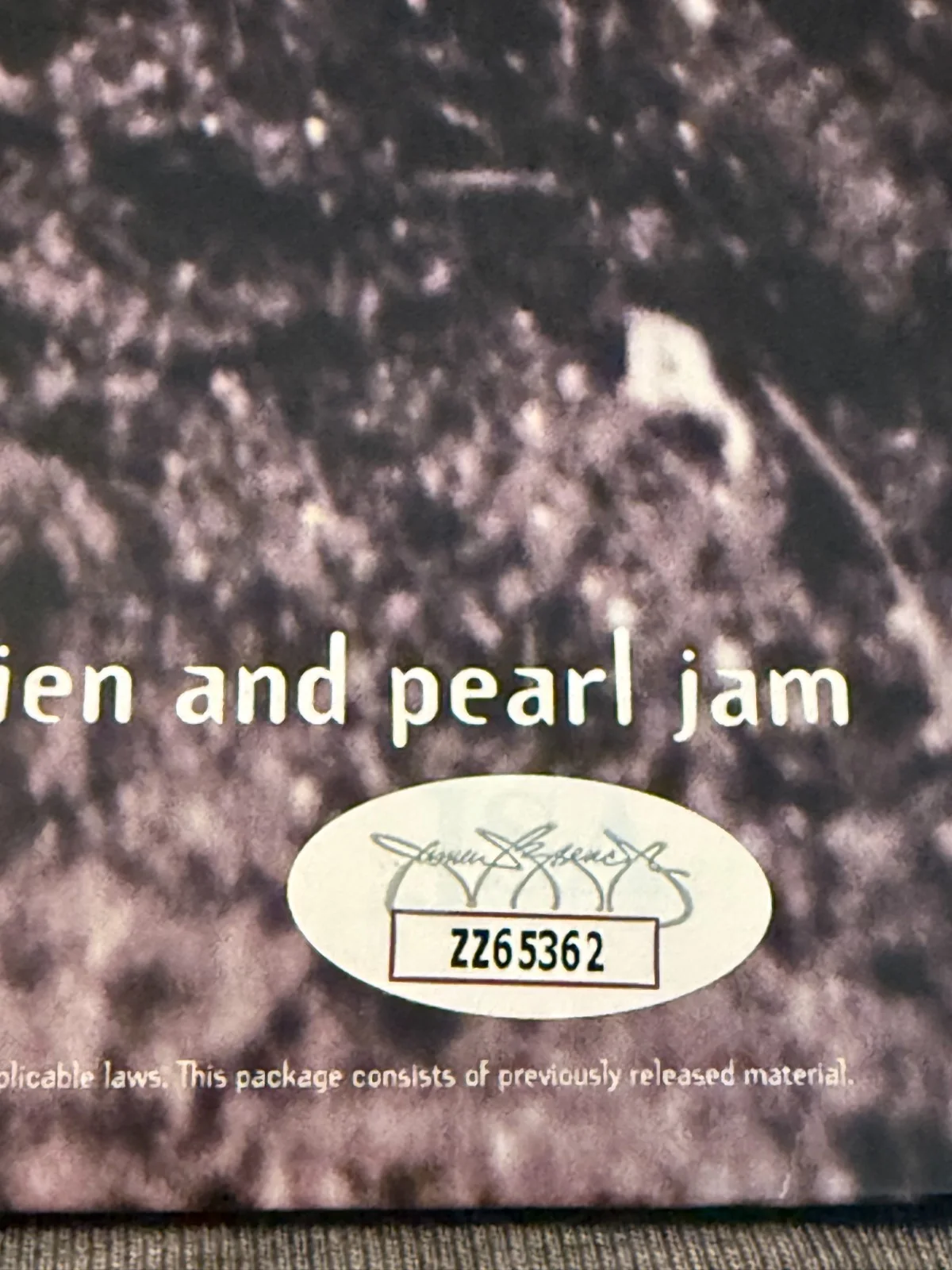 Eddie Vedder signed Pearl Jam VS Album autographed LP JSA Full LOA, изображение 3