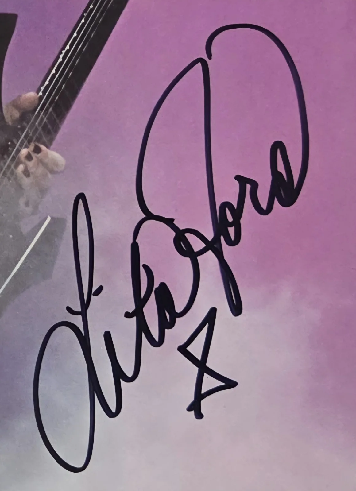 Lita Ford - Autographed Out For Blood Vinyl LP - SGC Authenticated - Signed, изображение 2