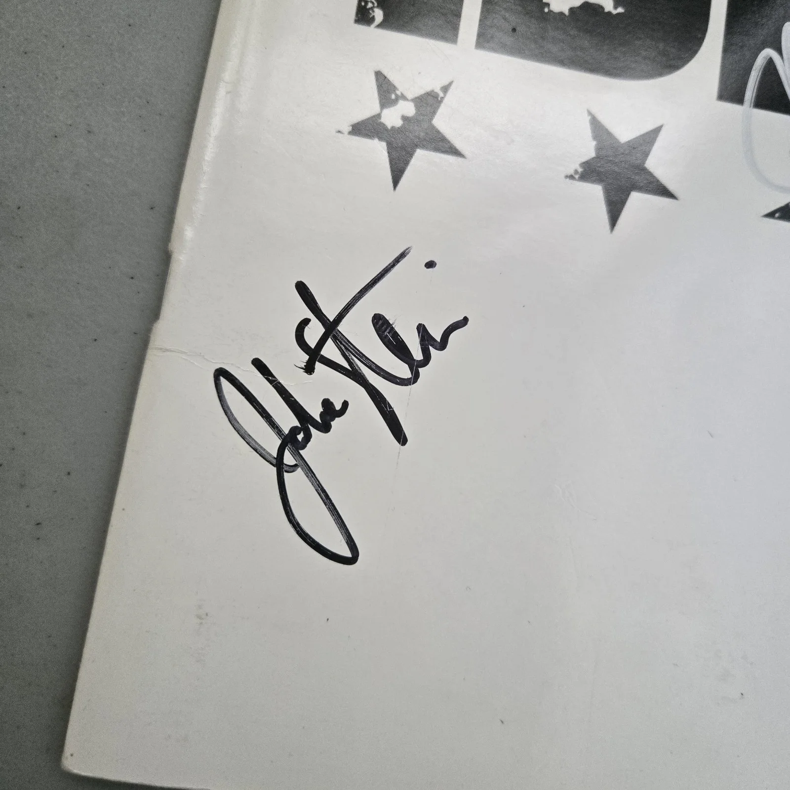 Green Day's American Idiot CAST SIGNED Tour Book, изображение 4