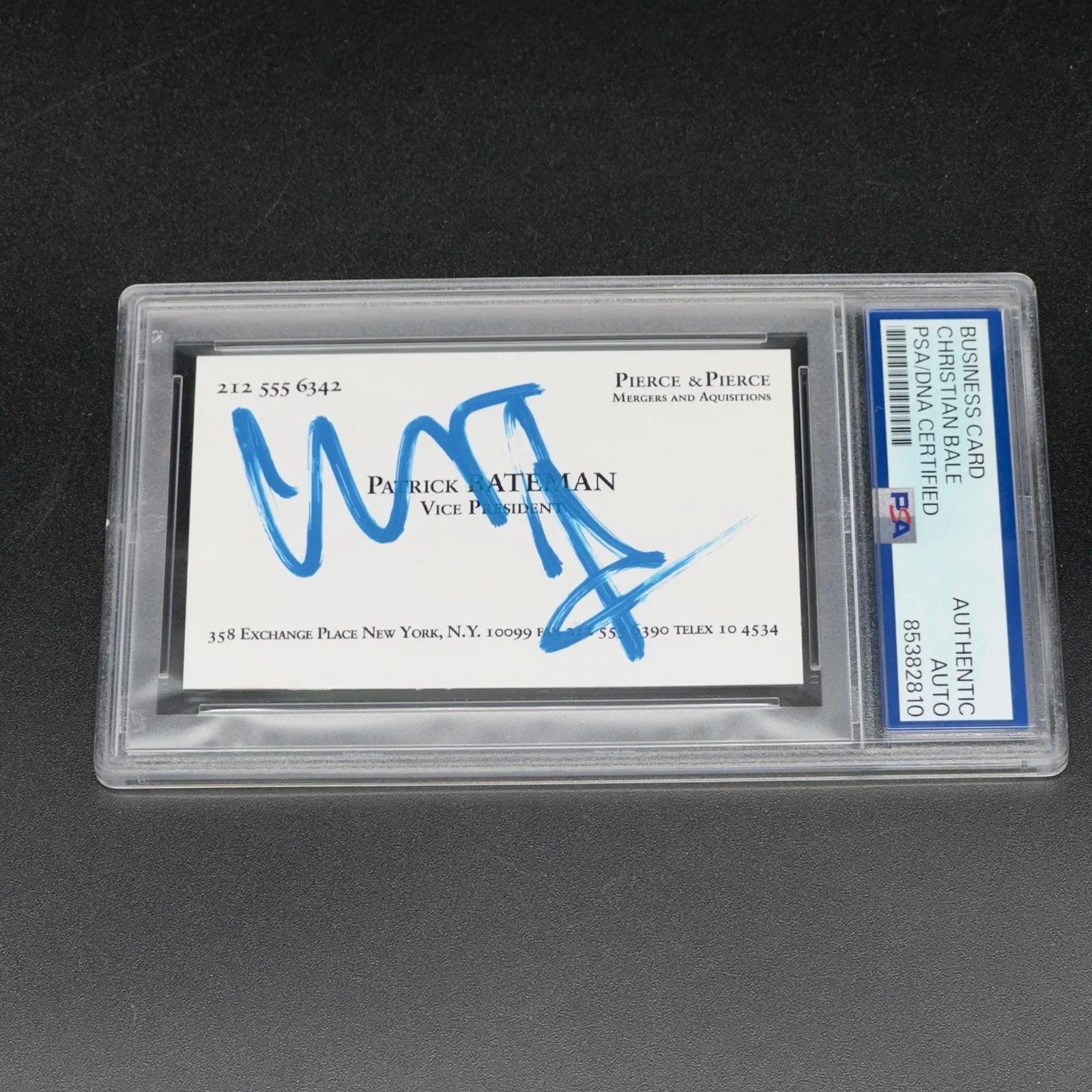 Christian Bale — Christian Bale Signed American Psycho Business Card Autograph PSA/DNA Slabbed!!