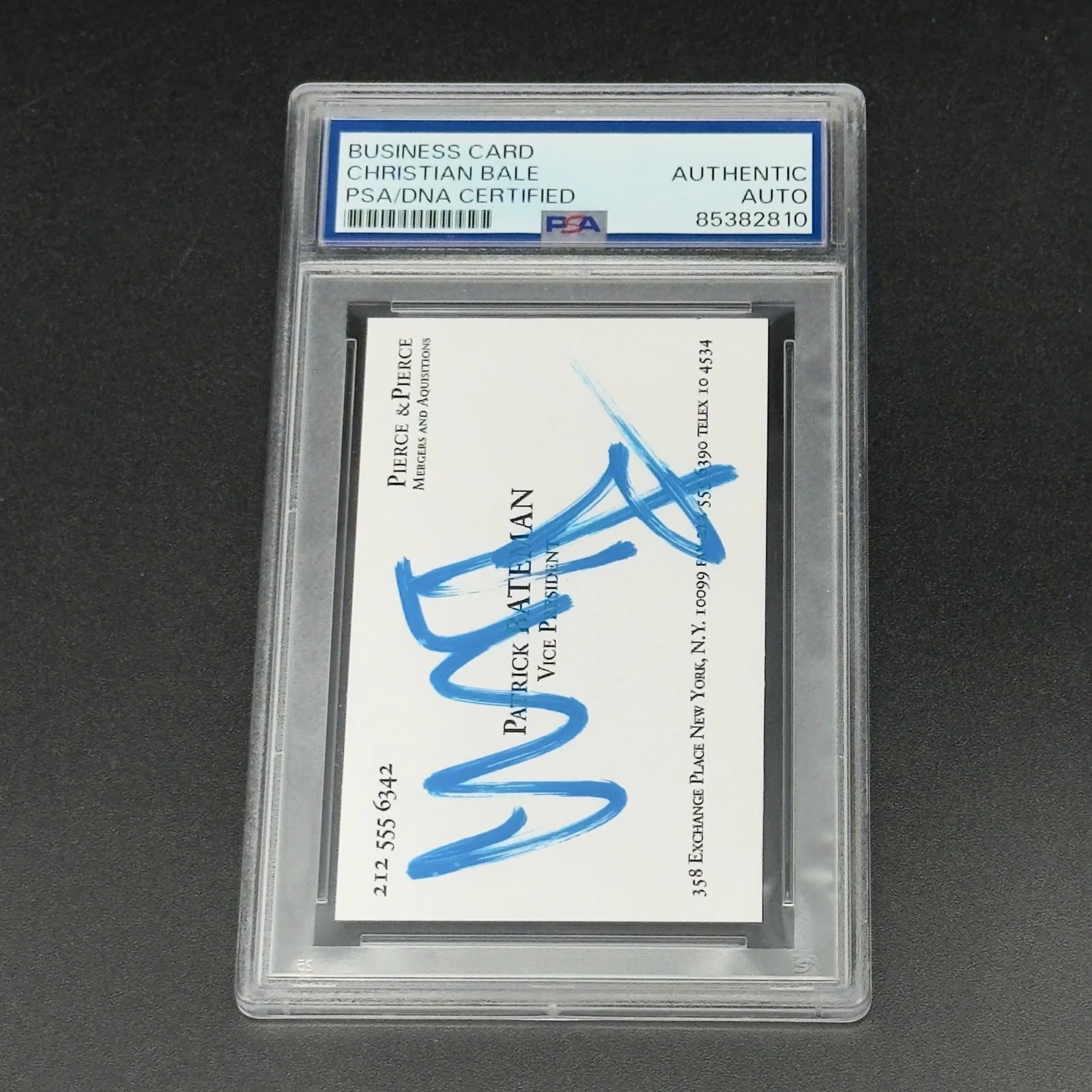 Christian Bale — Christian Bale Signed American Psycho Business Card Autograph PSA/DNA Slabbed!!, image 2