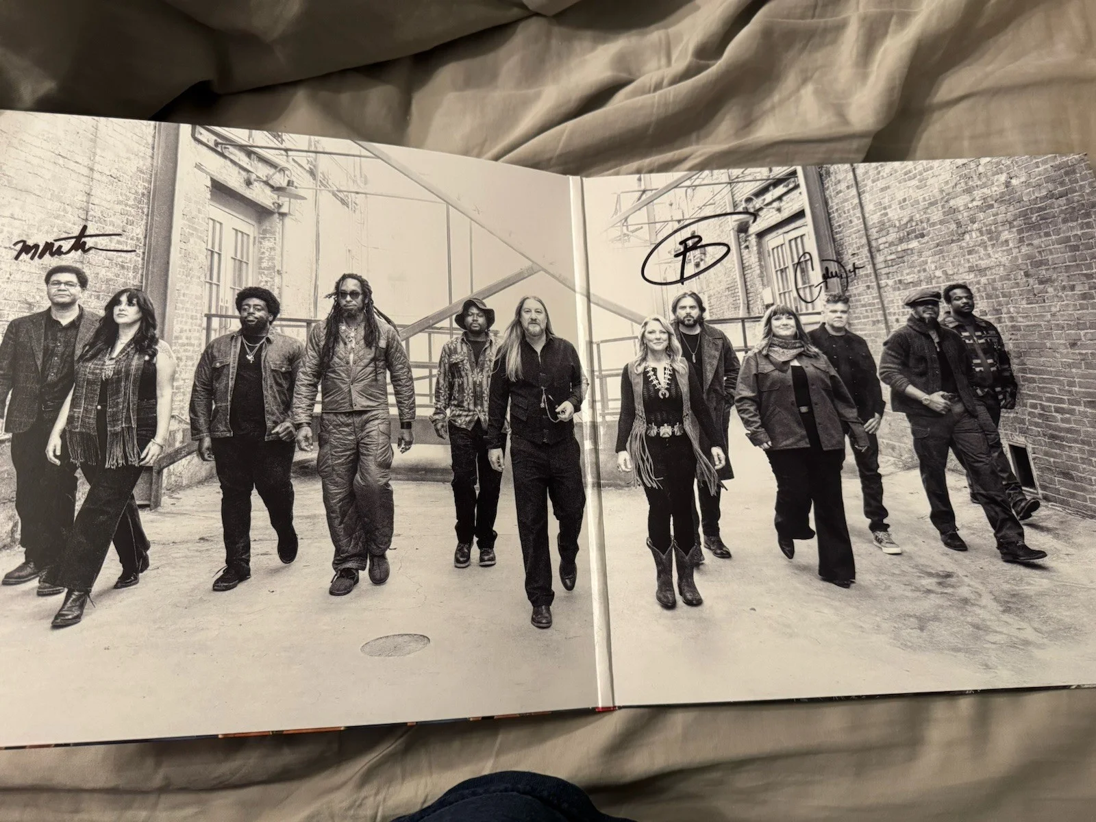 Tedeschi Trucks Band SIGNED AUTOGRAPHED Future Soul Vinyl Record LP Album Derek, image 2