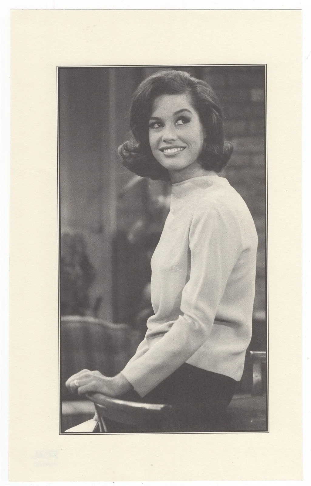 Mary Tyler Moore — MARY TYLER MOORE Autographed Bookplate PSA/DNA, изображение 2