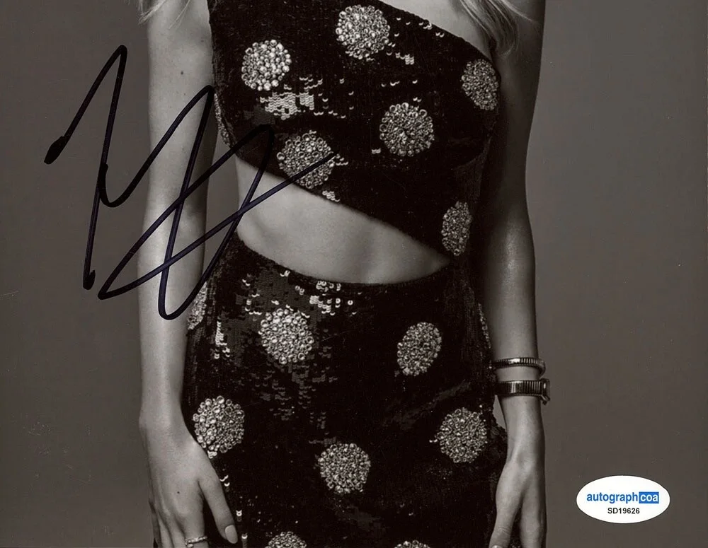 KIERNAN SHIPKA — Kiernan Shipka signed Autographed 8x10 Photo EXACT PROOF k SEXY Sabrina ACOA COA, изображение 5