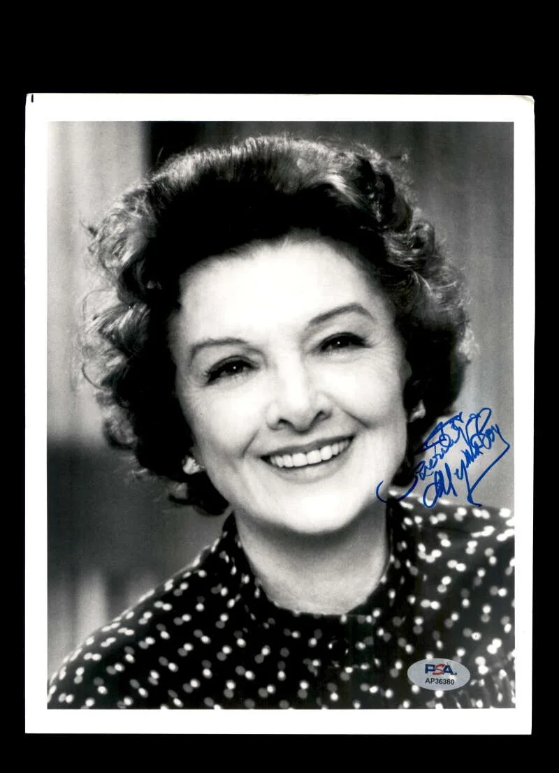 Myrna Loy — Myrna Loy PSA DNA Coa Signed 8x10 Photo Autograph