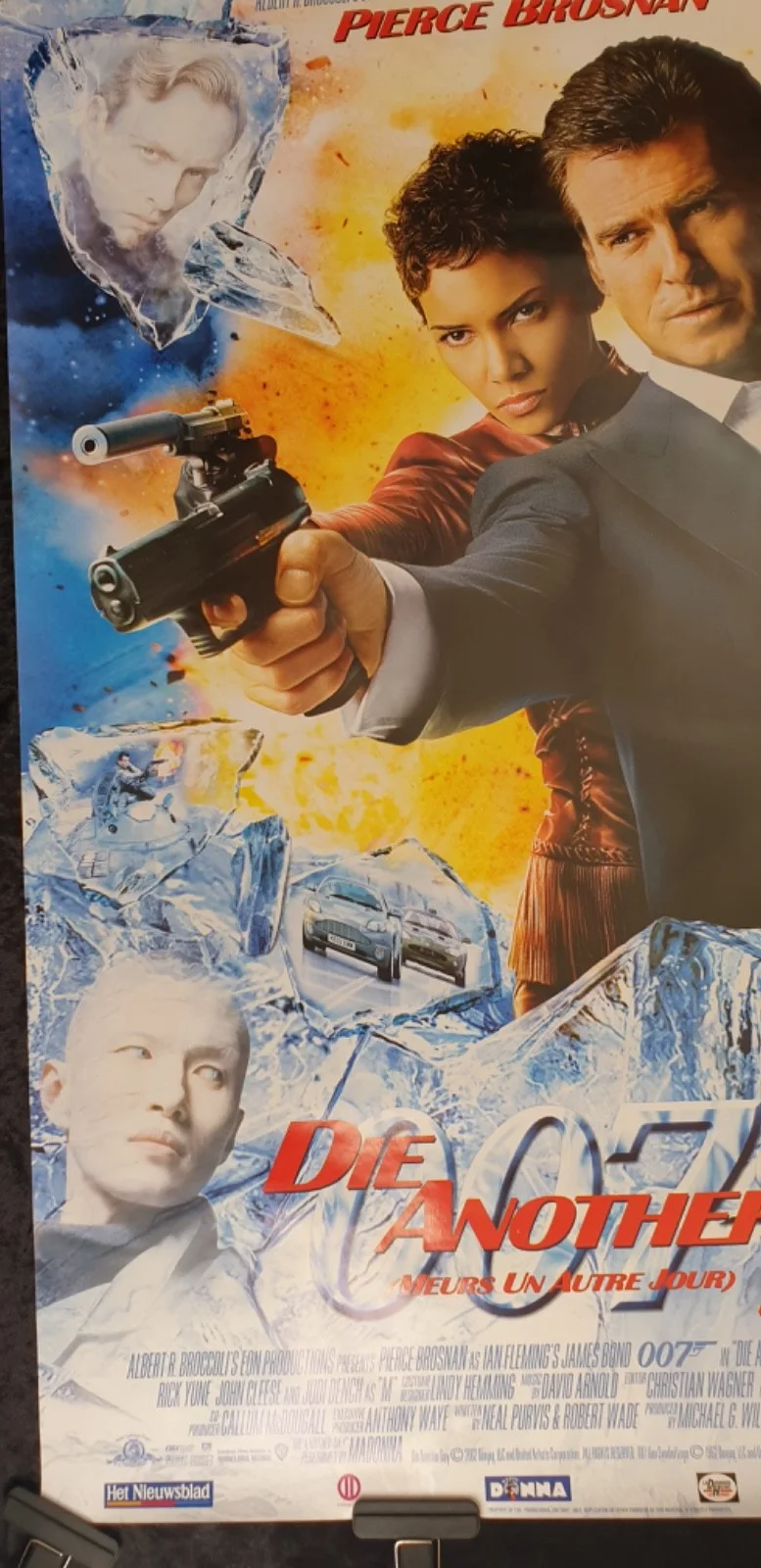 DIE ANOTHER DAY (2002) Belgian Poster 27x39 Pierce Brosnan Bond Unfolded, image 3