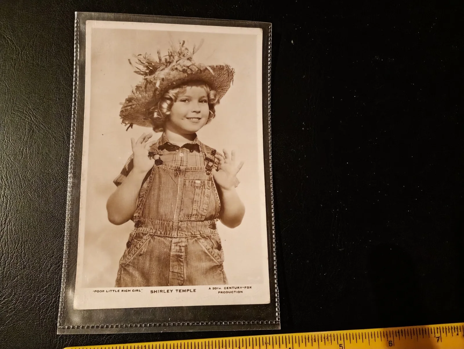 Vintage Shirley Temple Poor Little Rich Girl Postcard 1930's. Curled. We've more, изображение 2