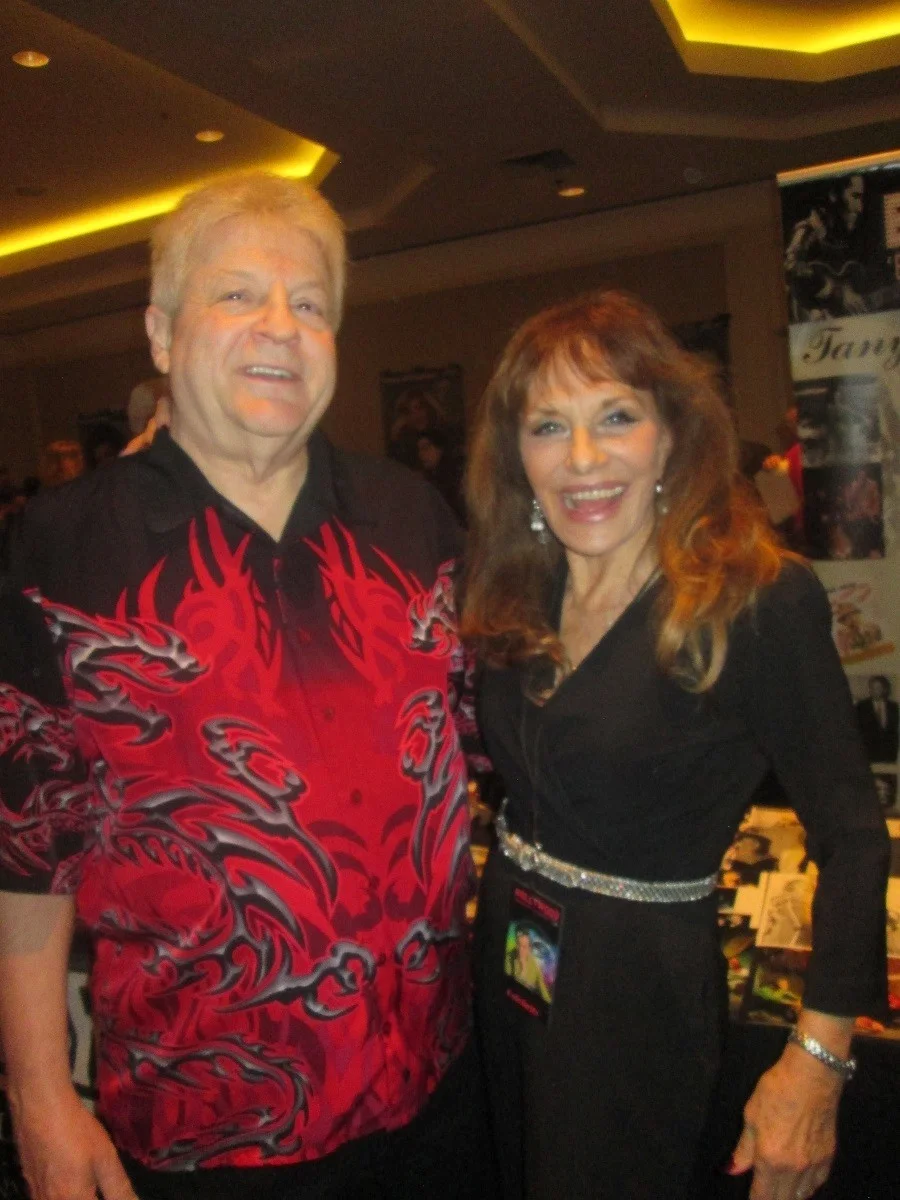 Tanya Lemani — TANYA LEMANI - Color 8 x 10 - STAR TREK - in Person, изображение 2