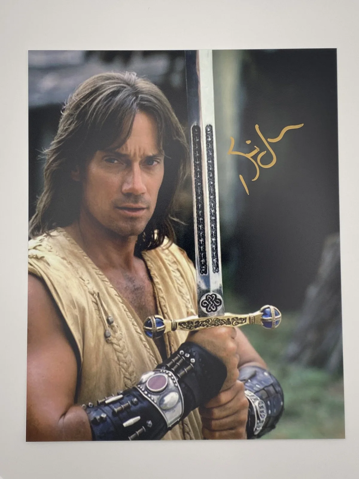 Kevin Sorbo — Kevin Sorbo Autographed Photo 258 West Authentic Hercules Supergirl Andromeda