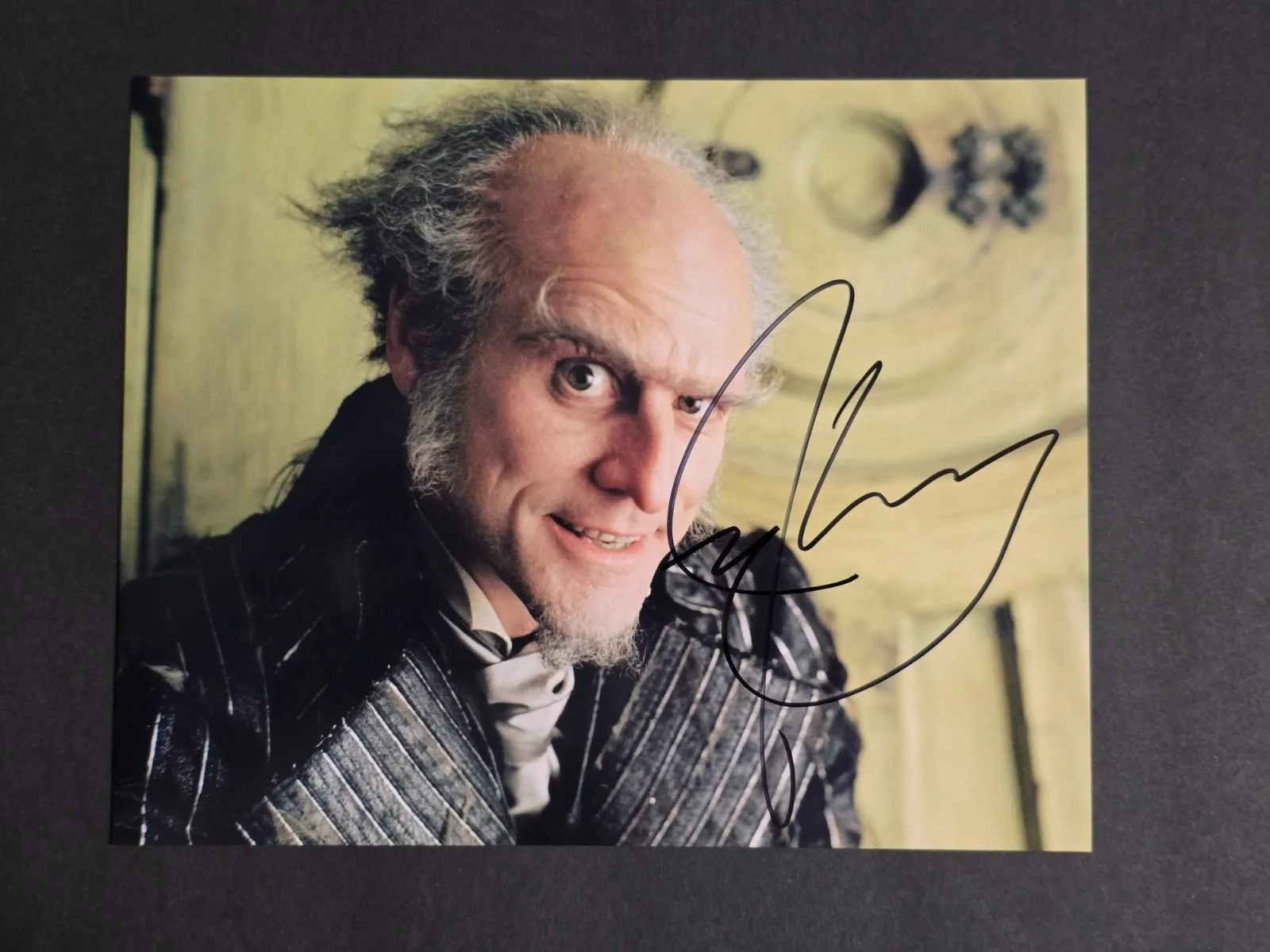 JIM CARREY — JIM CARREY - HAND SIGNED / AUTOGRAPHED 8x10 PHOTO w/COA LEMONY SNICKET