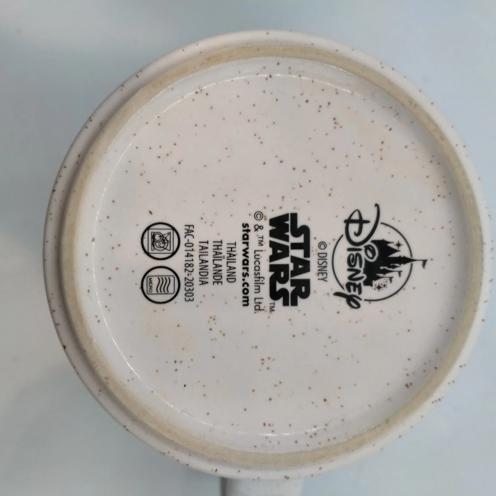 Disney Star Wars The Mandalorian Mug Ceramic Speckled Yoda Design Collectable, изображение 3